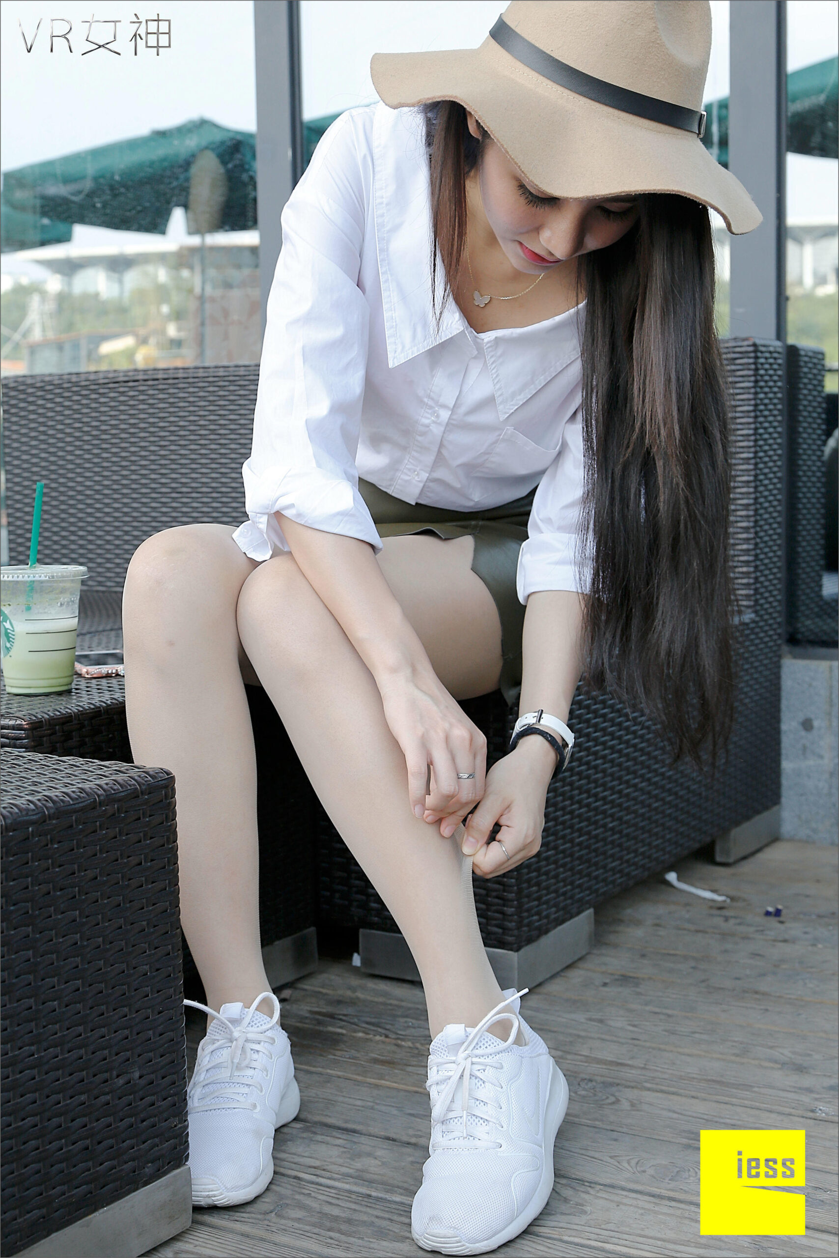 图片[27]-[IESS异思趣向] 2016.09.21 丝足便当004：《白球鞋的丝足梦游》SASA 在线浏览 – 速更版-美库