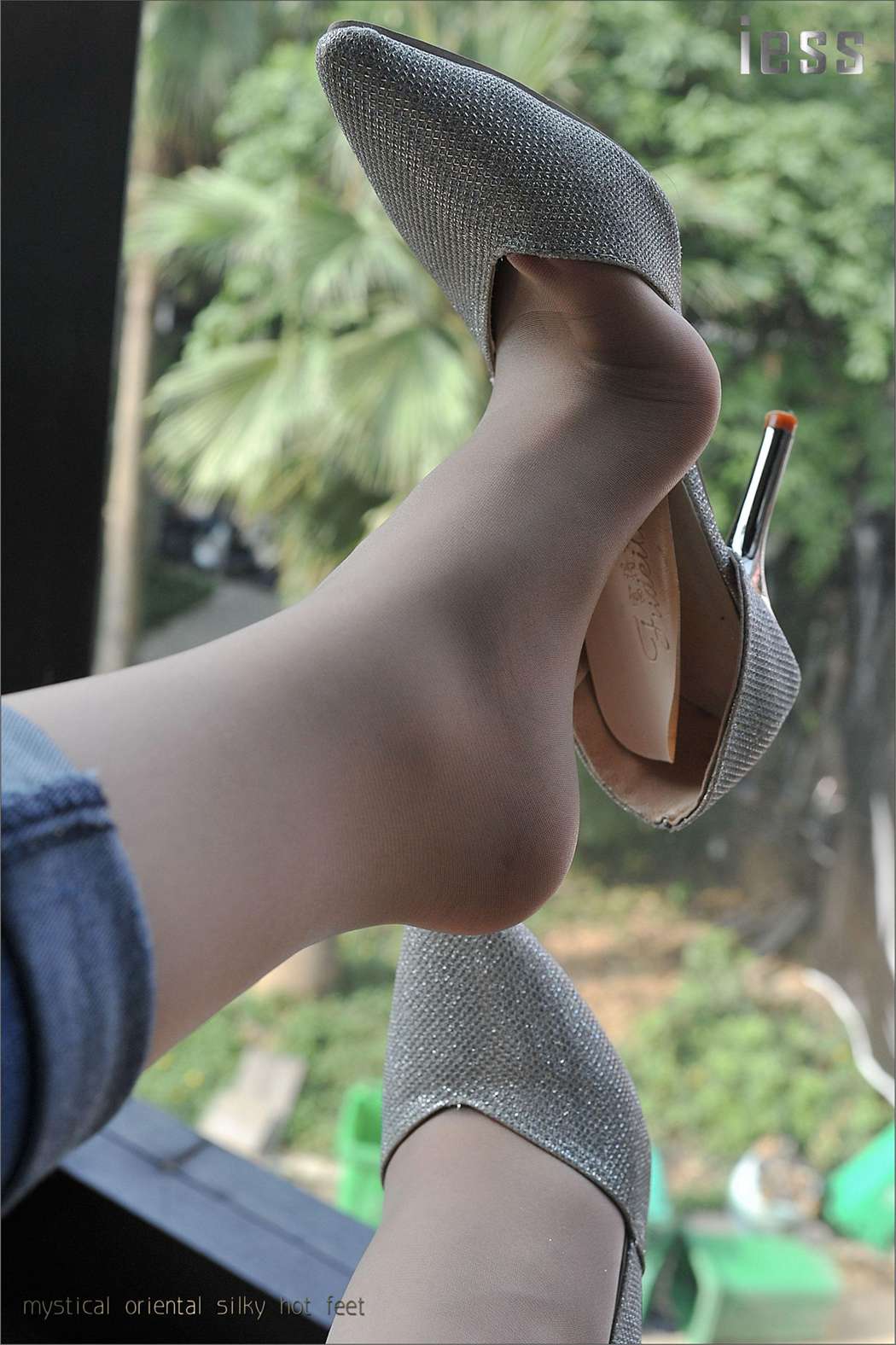 图片[44]-[IESS异思趣向] 2016.10.01 丝足便当008：《丝足高跟与牛仔裤 2》张馨月 在线浏览 – 速更版-美库