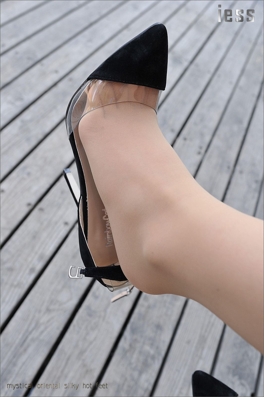 图片[6]-[IESS异思趣向] 2016.11.10 丝足便当030：《肉丝优足露趾高跟》馨月 在线浏览 – 速更版-美库