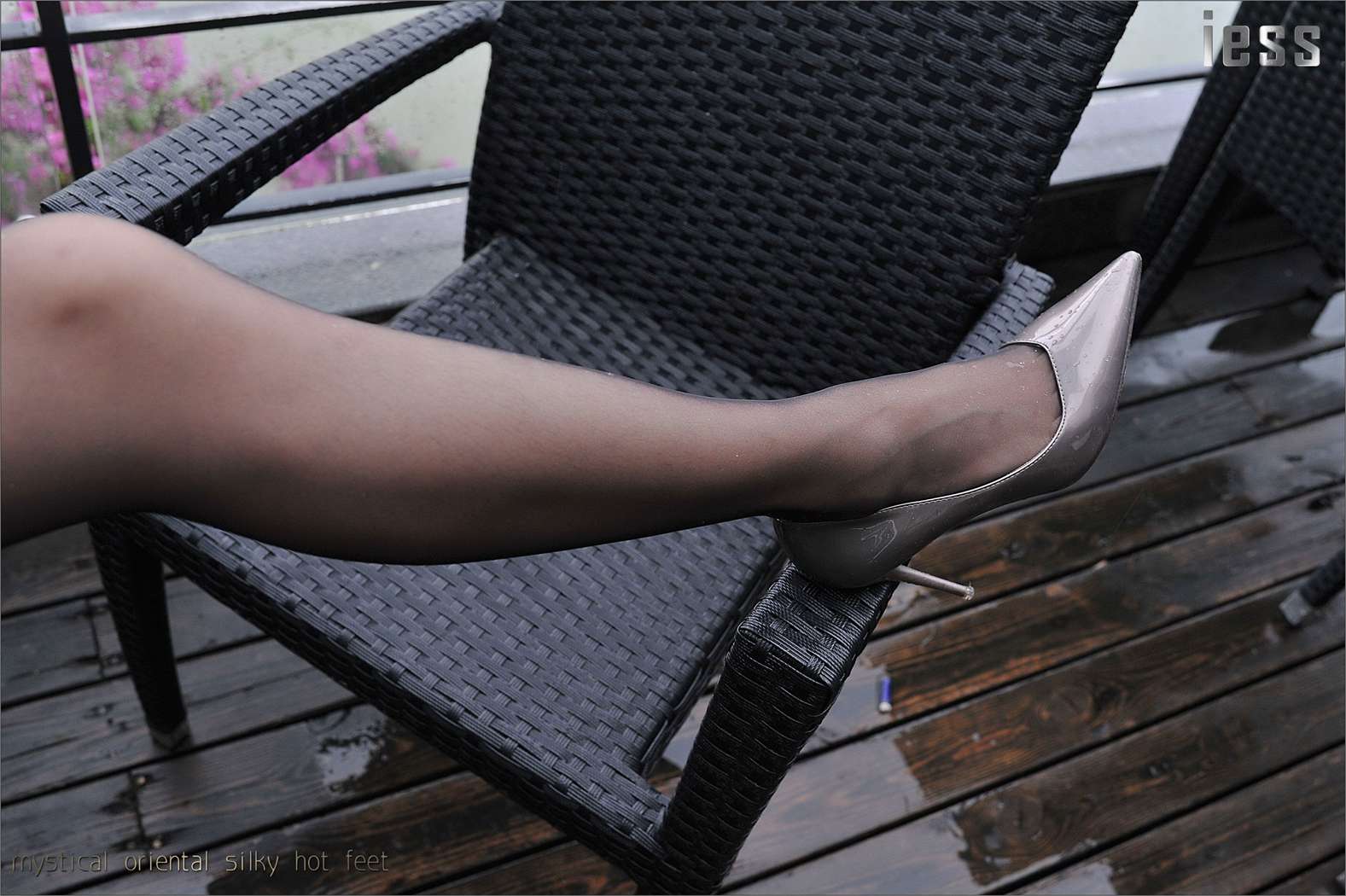 图片[61]-[IESS异思趣向] 2016.11.09 丝足便当029：《OL制服黑丝》小雪 在线浏览 – 速更版-美库