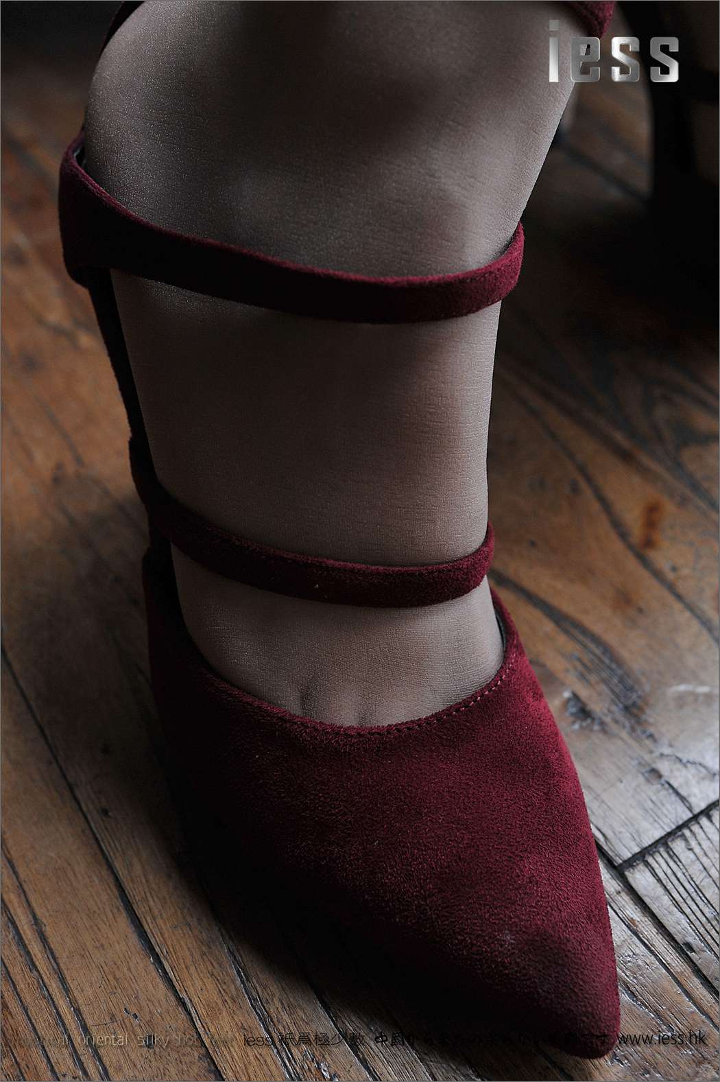 图片[63]-[IESS异思趣向] 2016.12.08 丝足便当038：《天上人间1-小夕丝足》小夕 在线浏览 – 速更版-美库