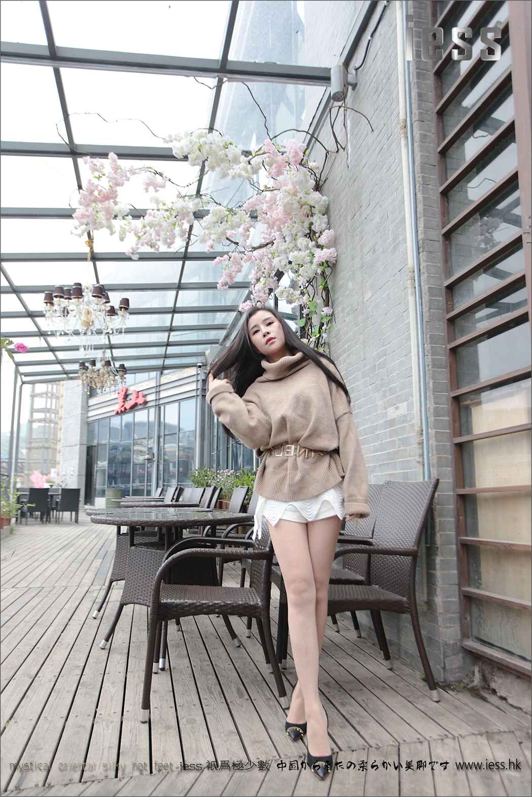 图片[56]-[IESS异思趣向] 2016.12.09 丝足便当039：《柳钉高跟和超薄肉丝》YY 在线浏览 – 速更版-美库