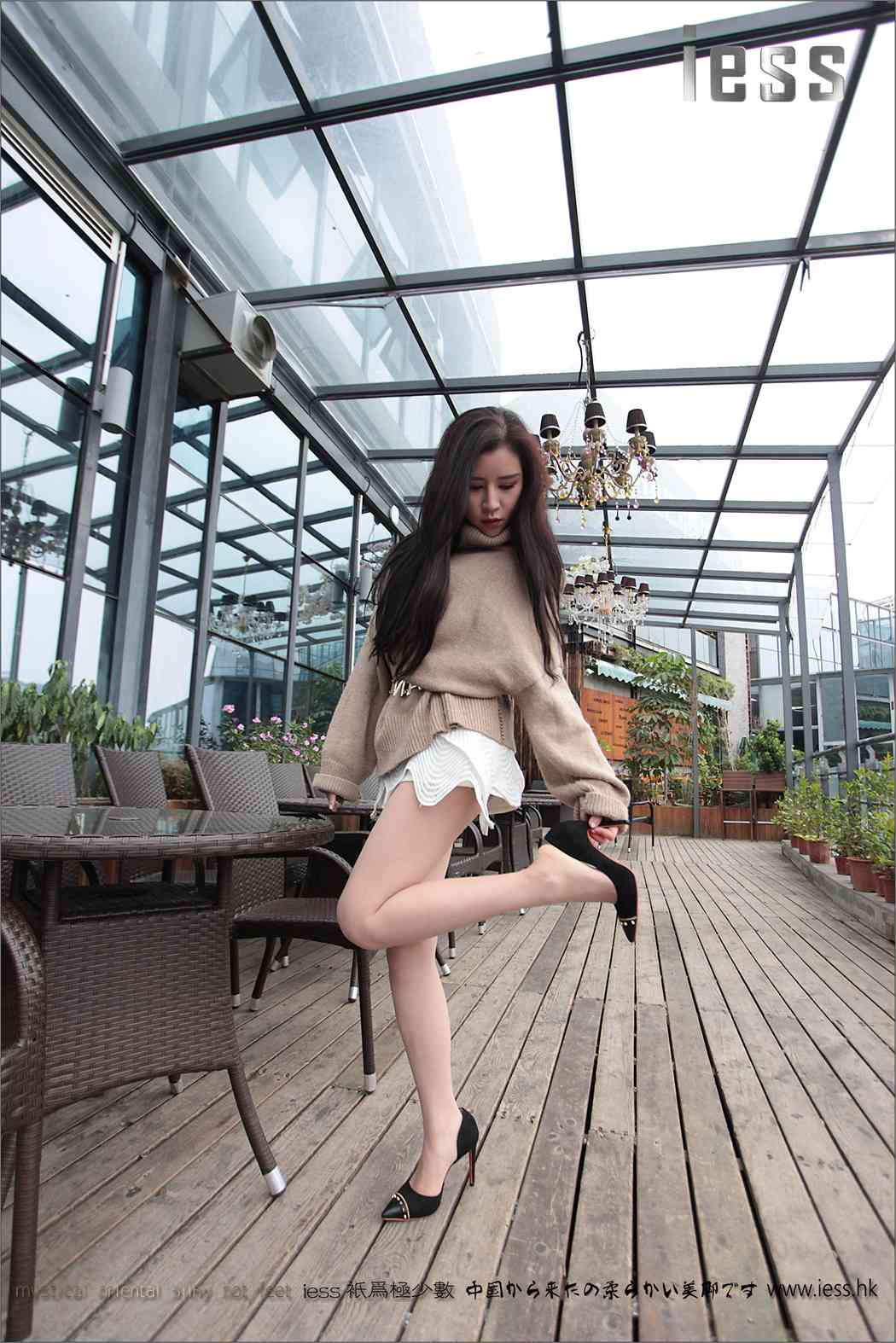 图片[61]-[IESS异思趣向] 2016.12.09 丝足便当039：《柳钉高跟和超薄肉丝》YY 在线浏览 – 速更版-美库