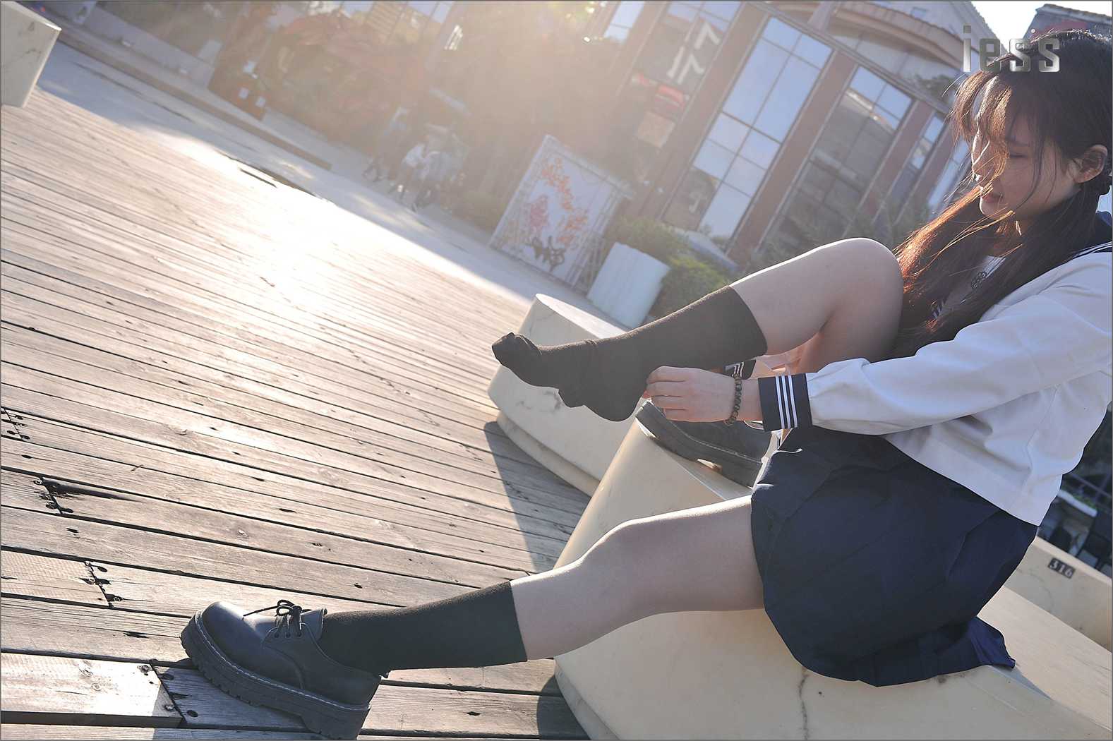 图片[31]-[IESS异思趣向] 2016.12.12 丝足便当041：《制服系列之JK节选版》琪琪 在线浏览 – 速更版-美库