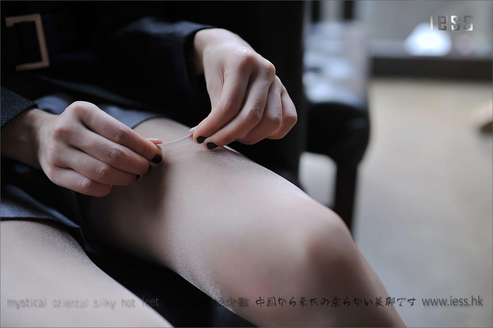 图片[55]-[IESS异思趣向] 2016.12.24 丝足便当042：《潜力新模小C的珠光黑高》 在线浏览 – 速更版-美库