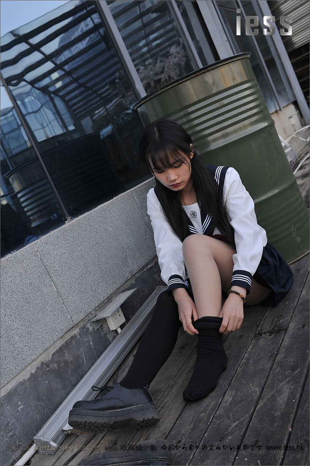 图片[35]-[IESS异思趣向] 2016.12.12 丝足便当041：《制服系列之JK节选版》琪琪 在线浏览 – 速更版-美库