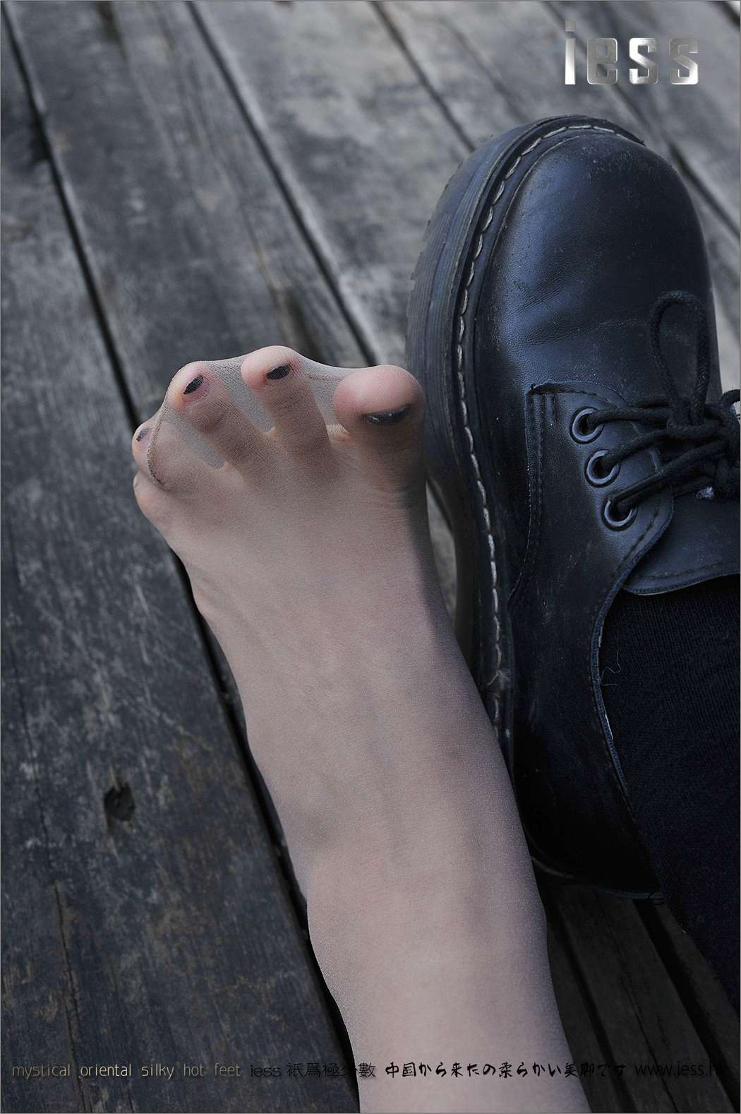 图片[10]-[IESS异思趣向] 2016.12.12 丝足便当041：《制服系列之JK节选版》琪琪 在线浏览 – 速更版-美库