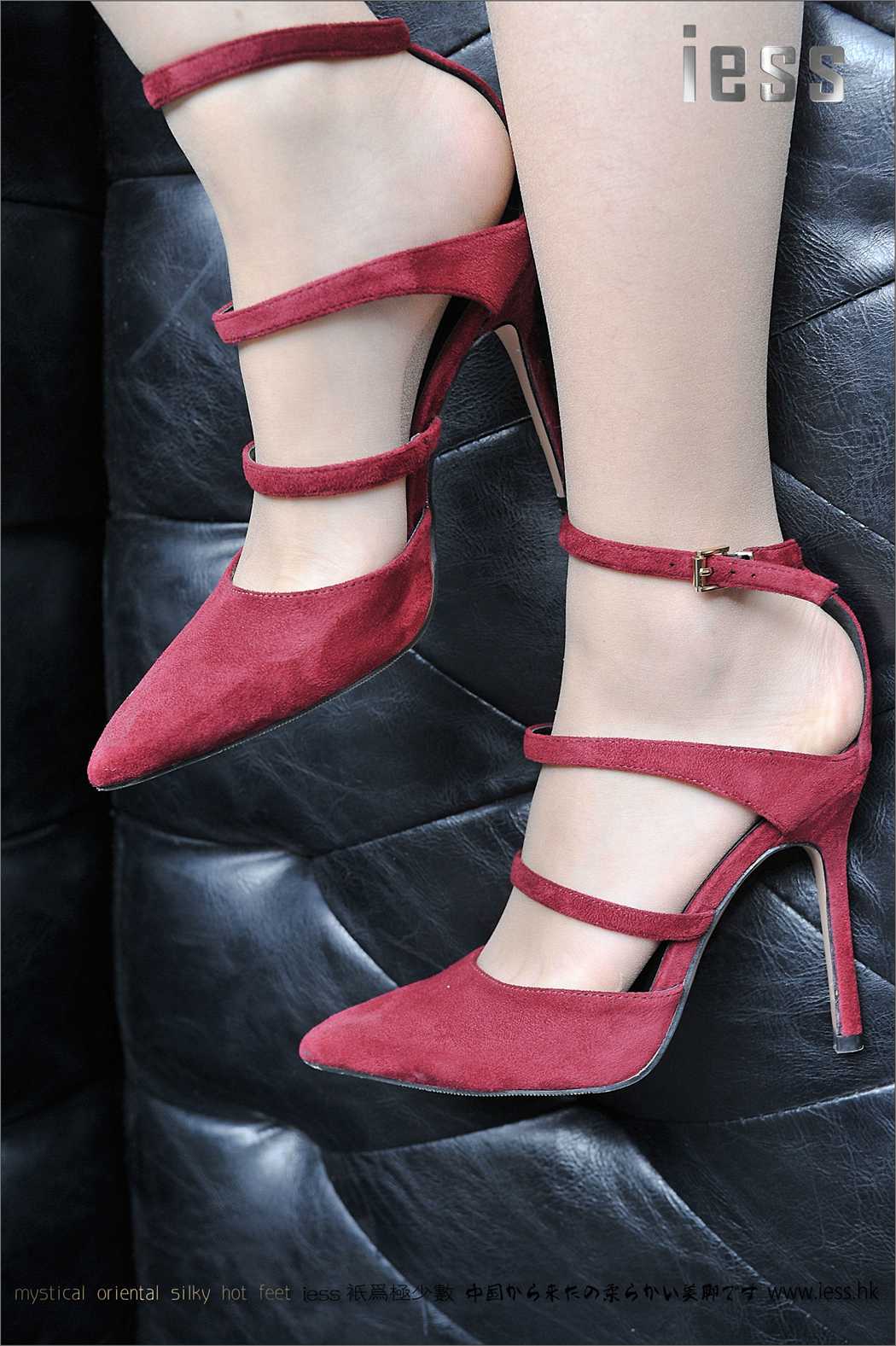 图片[92]-[IESS异思趣向] 2016.12.08 丝足便当038：《天上人间1-小夕丝足》小夕 在线浏览 – 速更版-美库