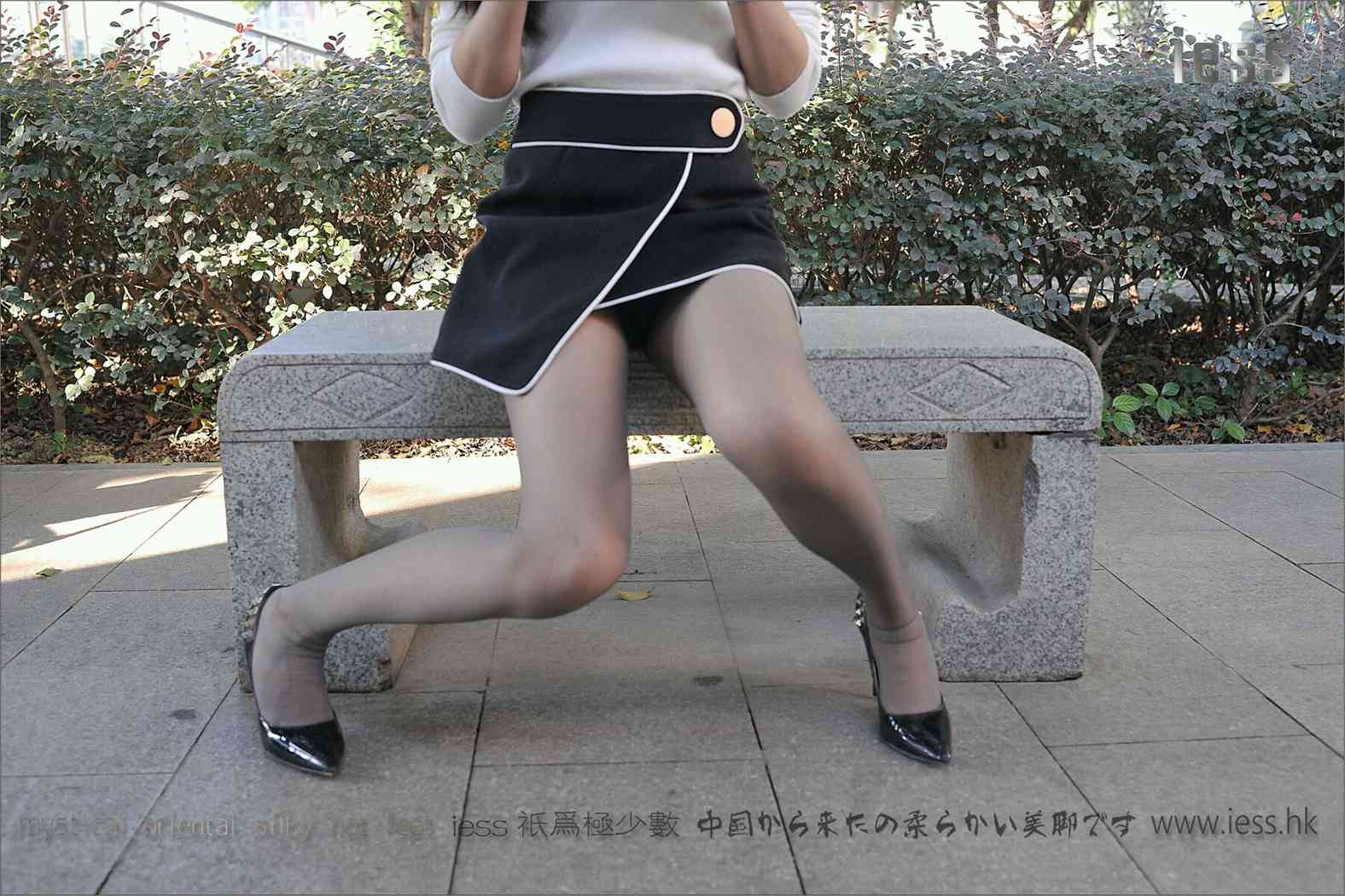 图片[45]-[IESS异思趣向] 2016.12.25 丝足便当045：《素人小雪的户外灰丝》小雪 在线浏览 – 速更版-美库