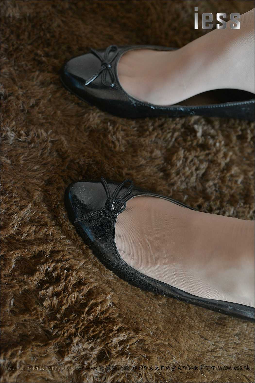 图片[7]-[IESS异思趣向] 2017.01.14 丝足便当056：《女神演绎ES6和平底鞋》潇潇 在线浏览 – 速更版-美库