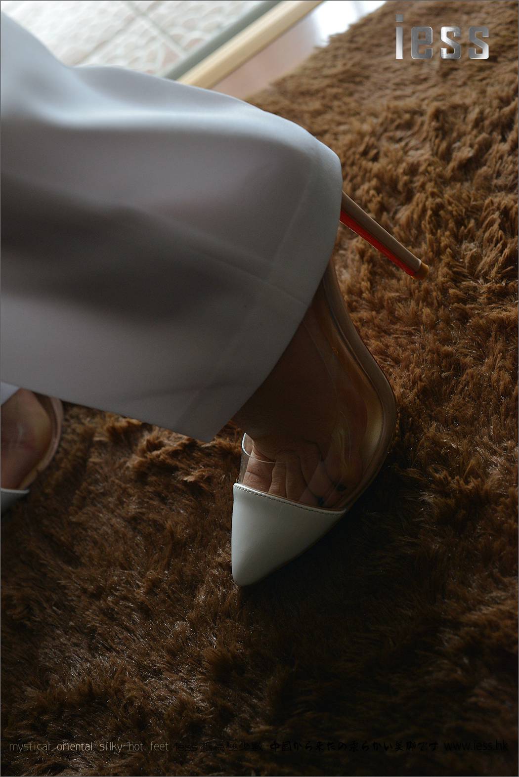 图片[12]-[IESS异思趣向] 2017.01.18 丝足便当058：《典藏-裸足高跟鞋》悬念 在线浏览 – 速更版-美库