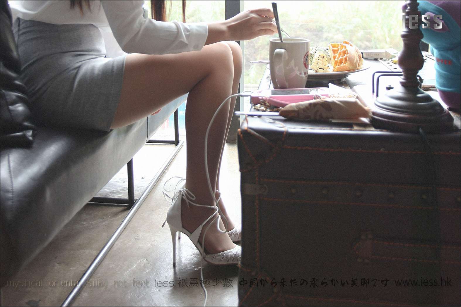 图片[72]-[IESS异思趣向] 2017.01.05 丝足便当052：《唯美食与美腿不可辜负》宁宁 在线浏览 – 速更版-美库