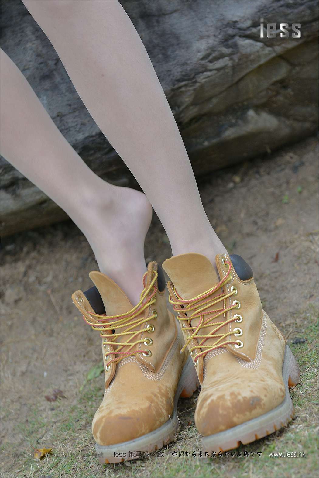 图片[79]-[IESS异思趣向] 2017.01.21 丝足便当059：《短靴、肉丝与单车》潇潇 在线浏览 – 速更版-美库