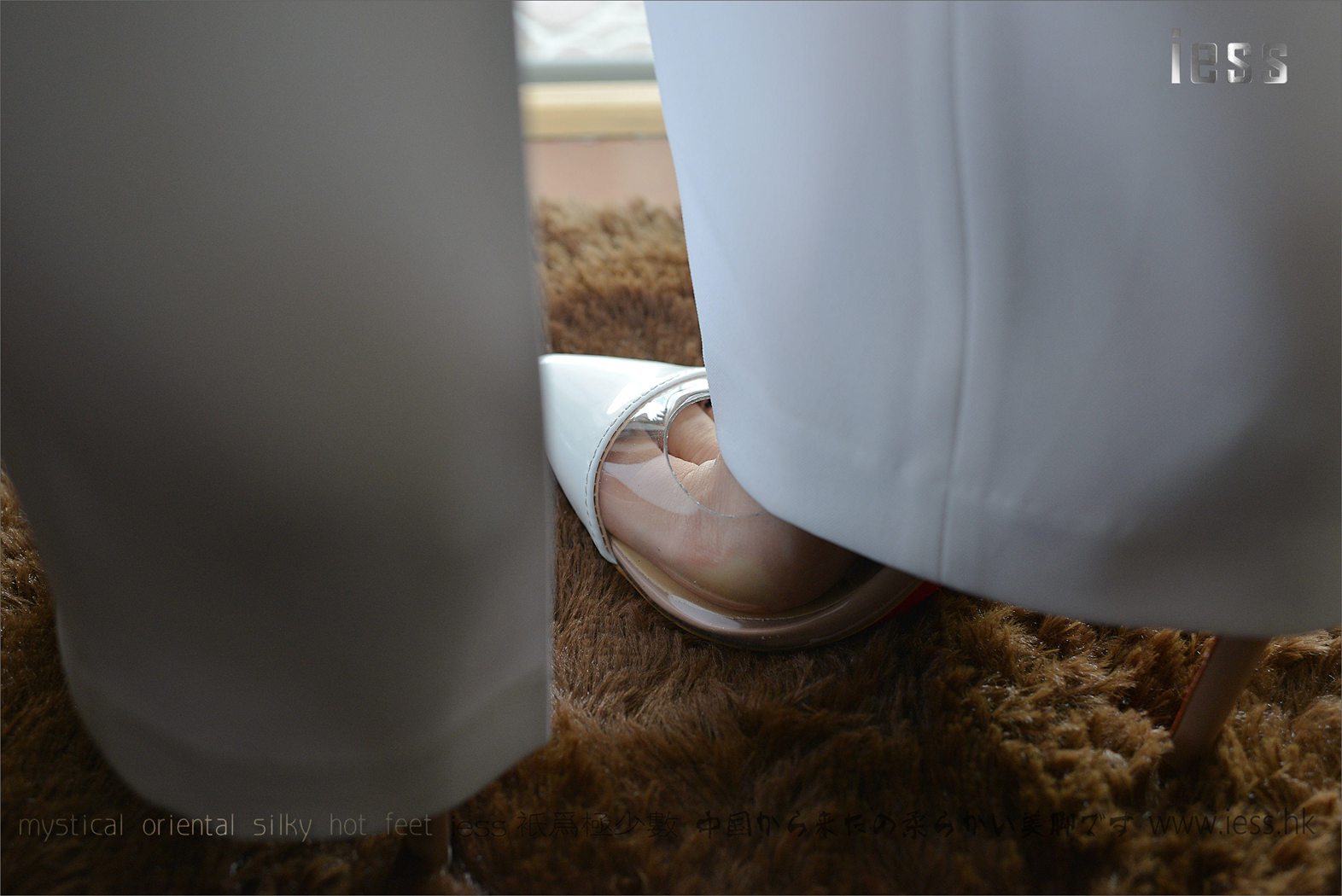 图片[44]-[IESS异思趣向] 2017.01.18 丝足便当058：《典藏-裸足高跟鞋》悬念 在线浏览 – 速更版-美库
