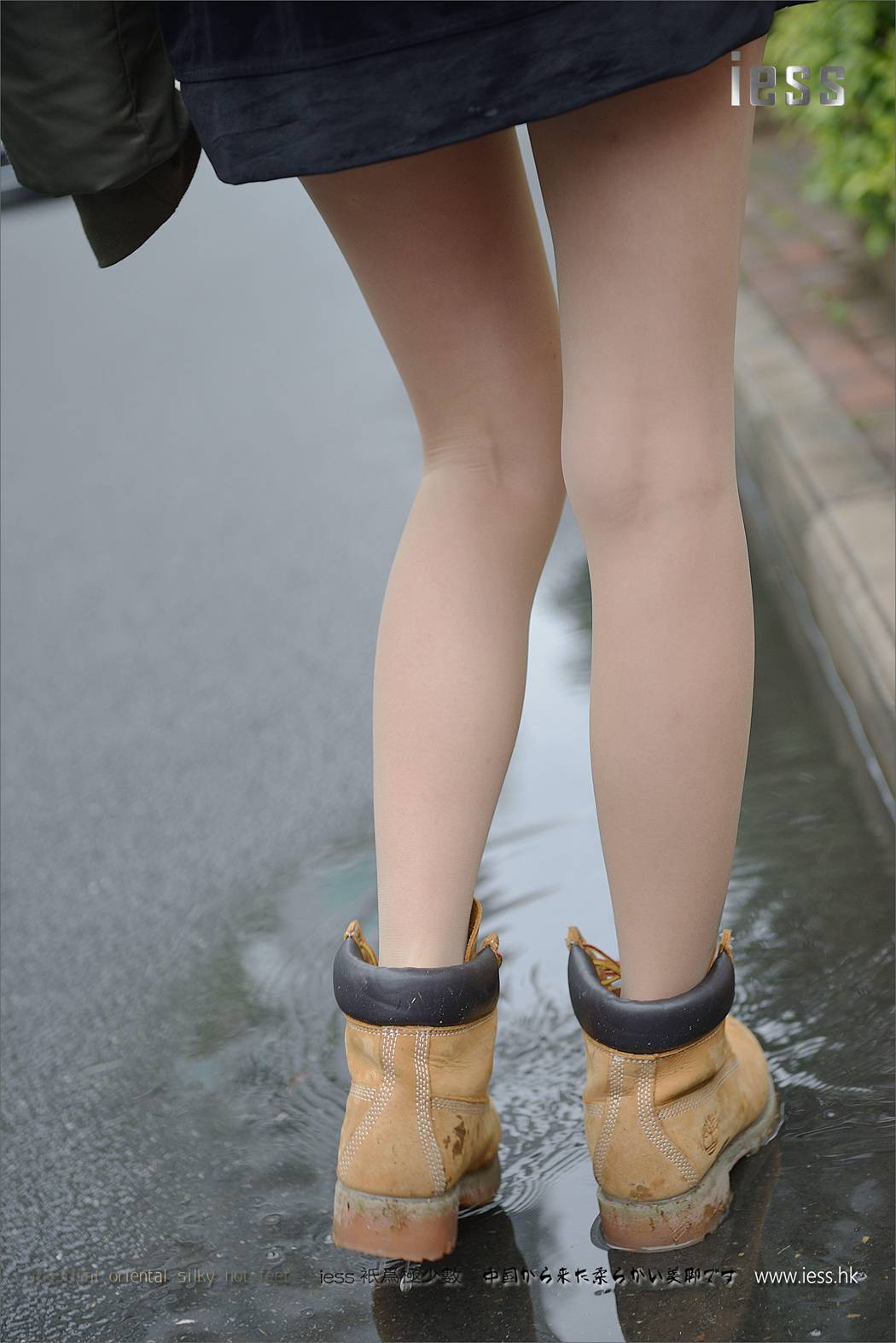 图片[94]-[IESS异思趣向] 2017.01.21 丝足便当059：《短靴、肉丝与单车》潇潇 在线浏览 – 速更版-美库