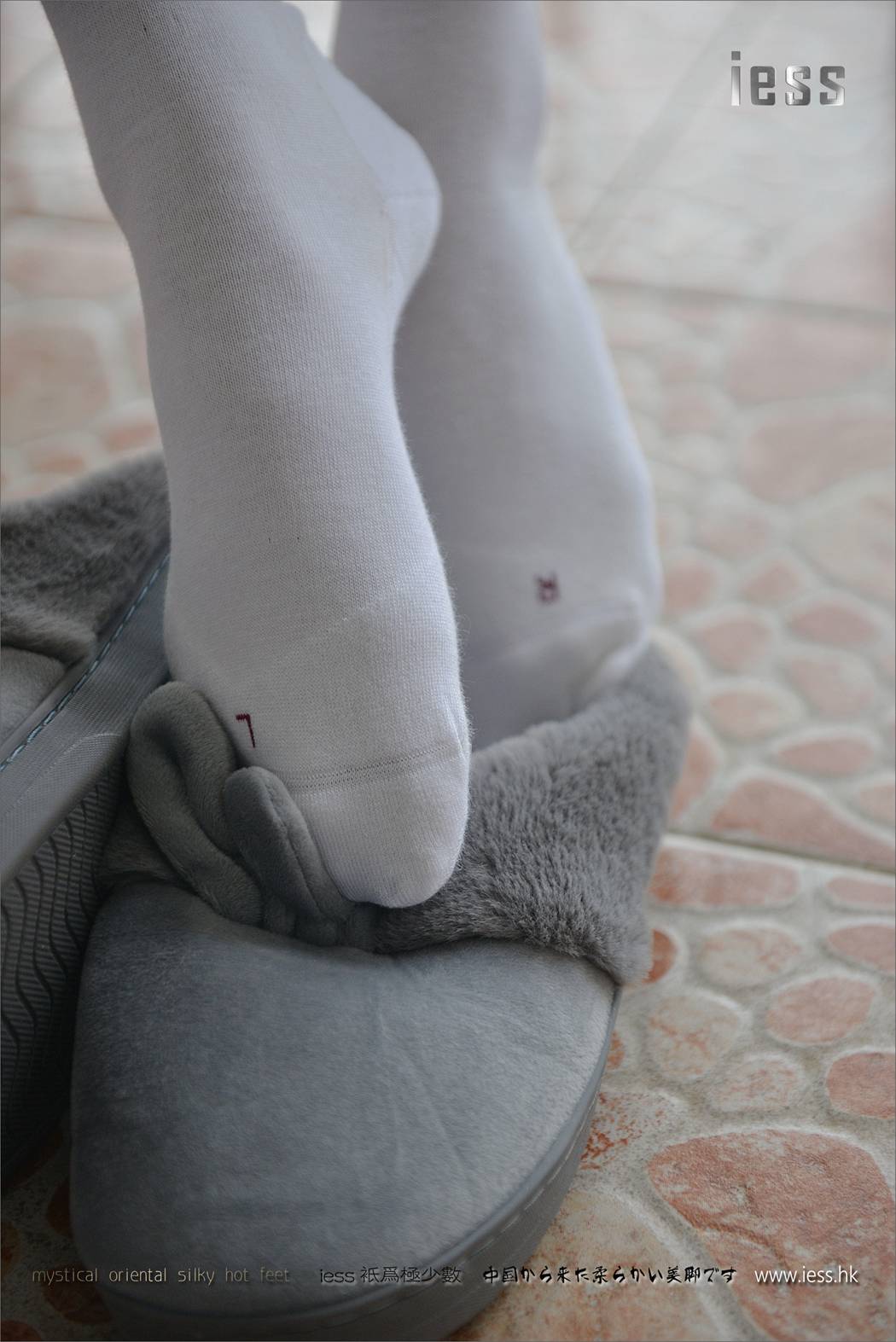 图片[4]-[IESS异思趣向] 2017.01.26 丝足便当065：《棉袜天下第二》潇潇 在线浏览 – 速更版-美库
