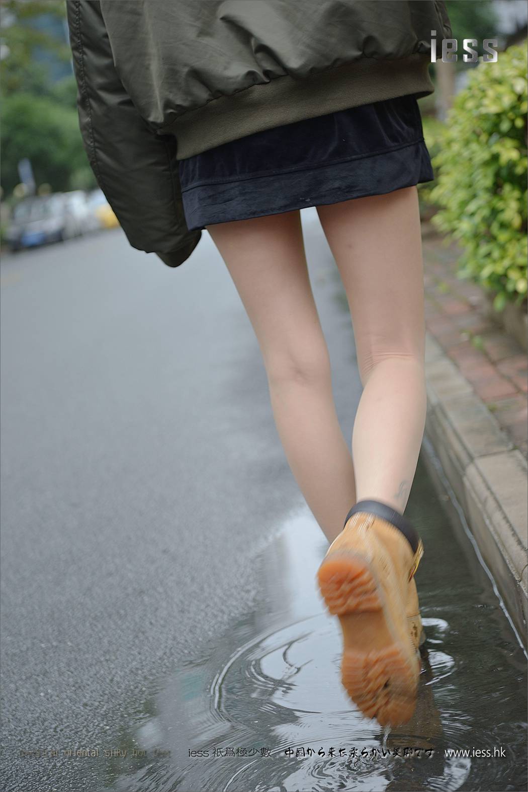 图片[63]-[IESS异思趣向] 2017.01.21 丝足便当059：《短靴、肉丝与单车》潇潇 在线浏览 – 速更版-美库