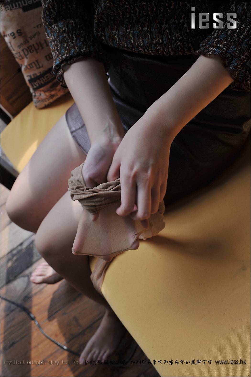 图片[47]-[IESS异思趣向] 2017.01.21 丝足便当060：《天上人间2-小夕丝足》 在线浏览 – 速更版-美库