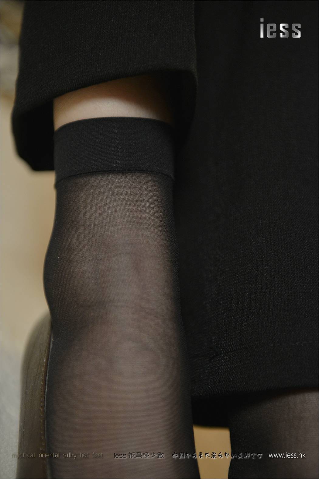 图片[47]-[IESS异思趣向] 2017.01.24 丝足便当063：《台灯下的短丝袜》小夕 在线浏览 – 速更版-美库