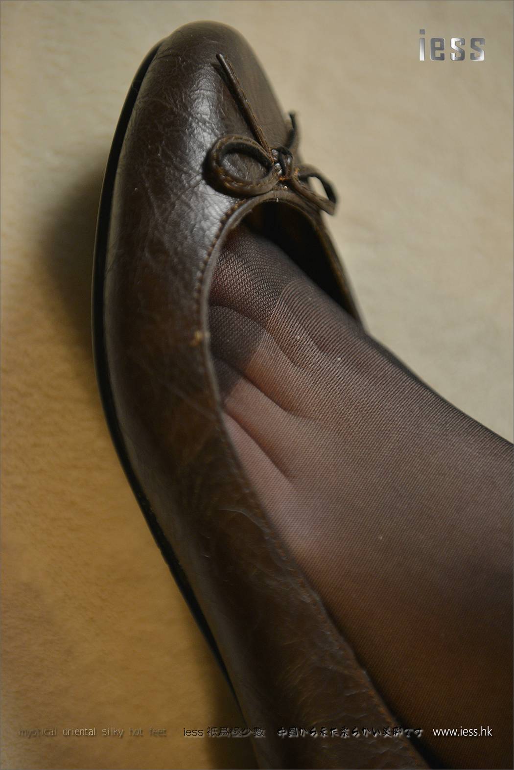 图片[42]-[IESS异思趣向] 2017.01.24 丝足便当063：《台灯下的短丝袜》小夕 在线浏览 – 速更版-美库