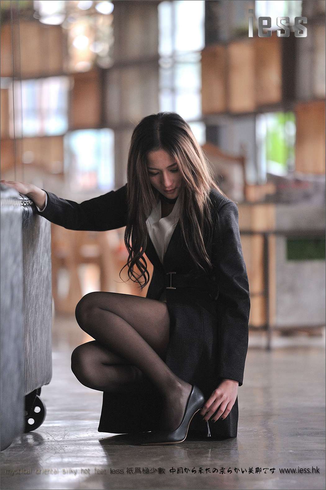 图片[78]-[IESS异思趣向] 2017.01.23 丝足便当061：《我的腿神我的爱Ⅱ》潇潇 在线浏览 – 速更版-美库