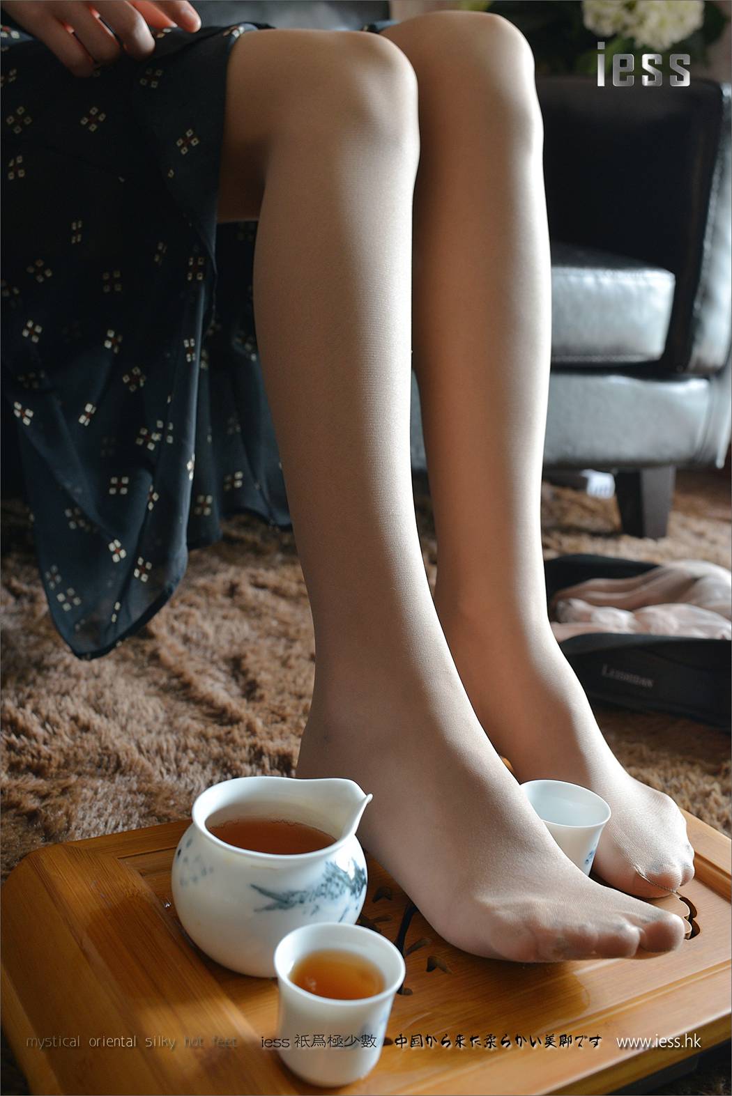 图片[37]-[IESS异思趣向] 2017.01.31 丝足便当068：《请茶》小C 在线浏览 – 速更版-美库