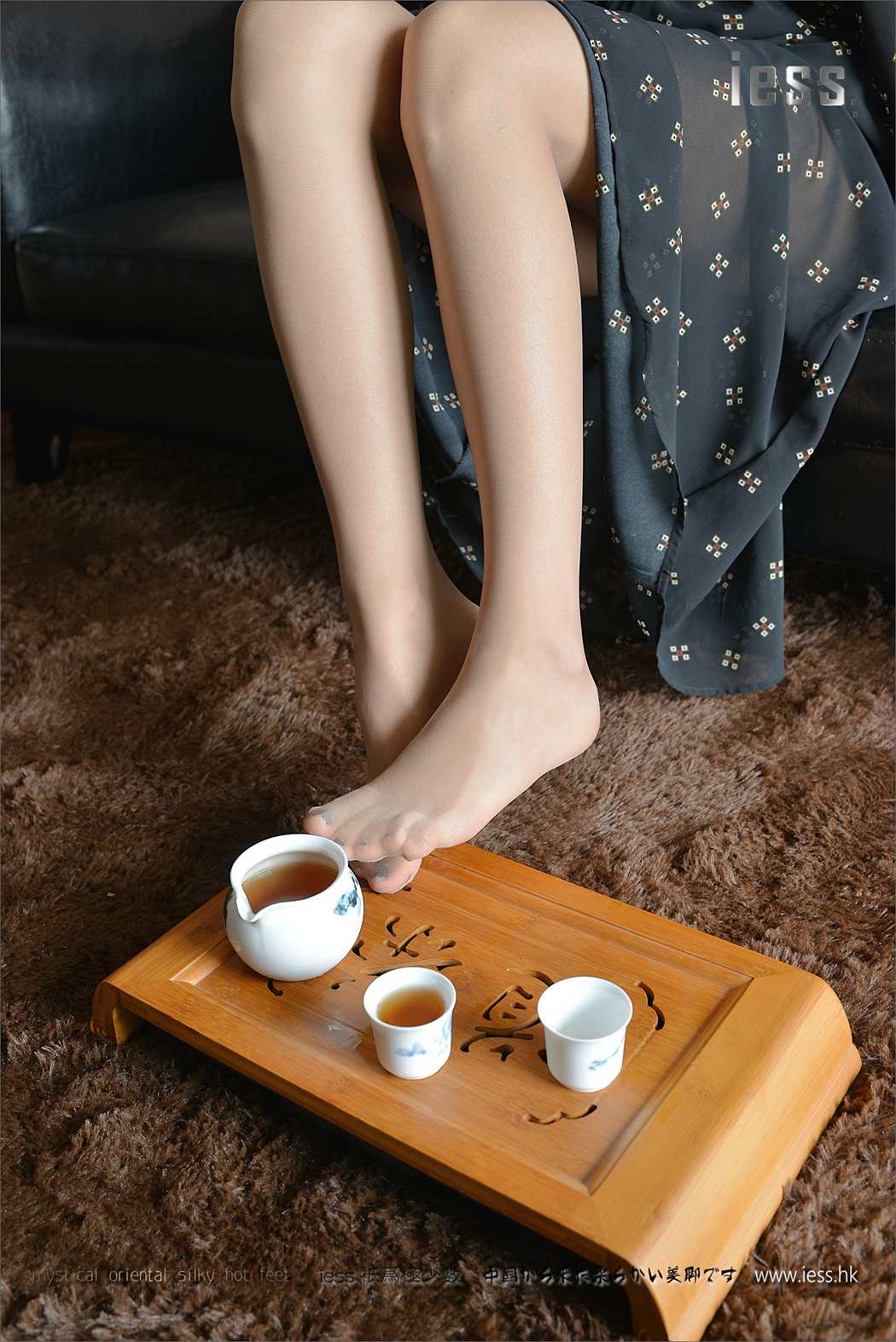 图片[8]-[IESS异思趣向] 2017.01.31 丝足便当068：《请茶》小C 在线浏览 – 速更版-美库