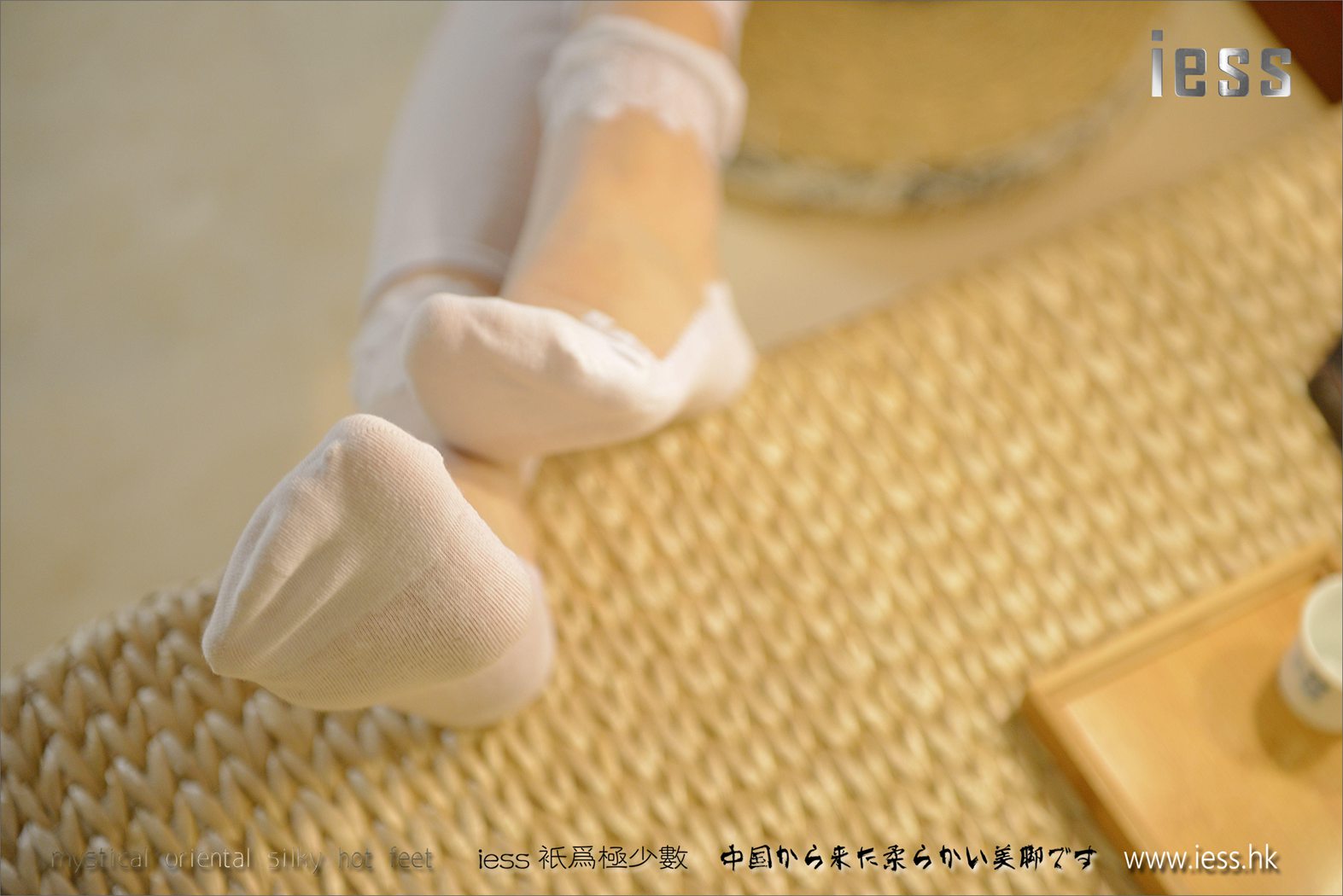 图片[87]-[IESS异思趣向] 2017.02.06 丝足便当071：《公主蕾丝时装袜展示》小夕 在线浏览 – 速更版-美库