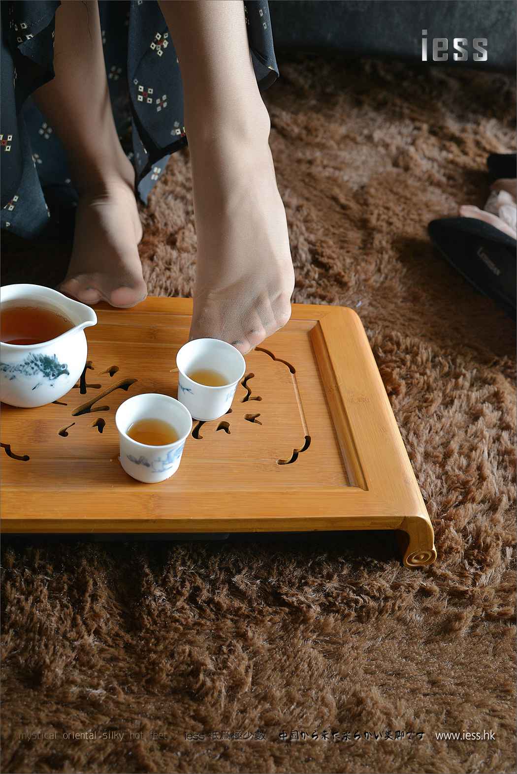 图片[23]-[IESS异思趣向] 2017.01.31 丝足便当068：《请茶》小C 在线浏览 – 速更版-美库