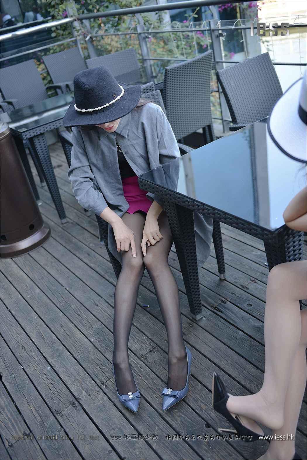 图片[38]-[IESS异思趣向] 2017.02.20 丝足便当076：《黑白双生花1》肚皮舞练聪聪和雪梨 在线浏览 – 速更版-美库