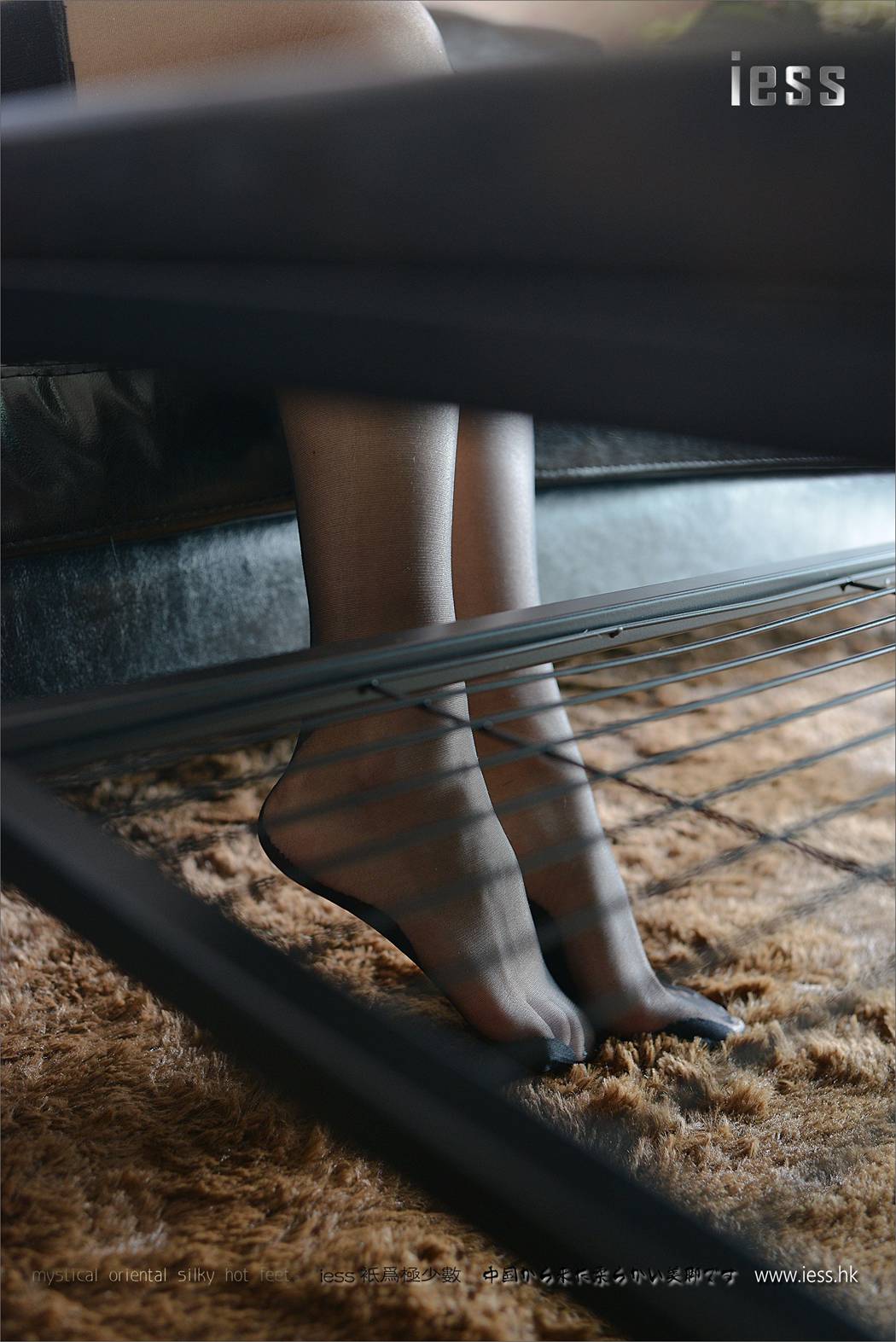 图片[39]-[IESS异思趣向] 2017.02.09 丝足便当072：《制服黑丝秀》小C 在线浏览 – 速更版-美库