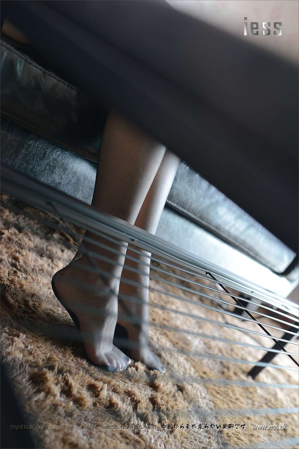 图片[94]-[IESS异思趣向] 2017.02.09 丝足便当072：《制服黑丝秀》小C 在线浏览 – 速更版-美库