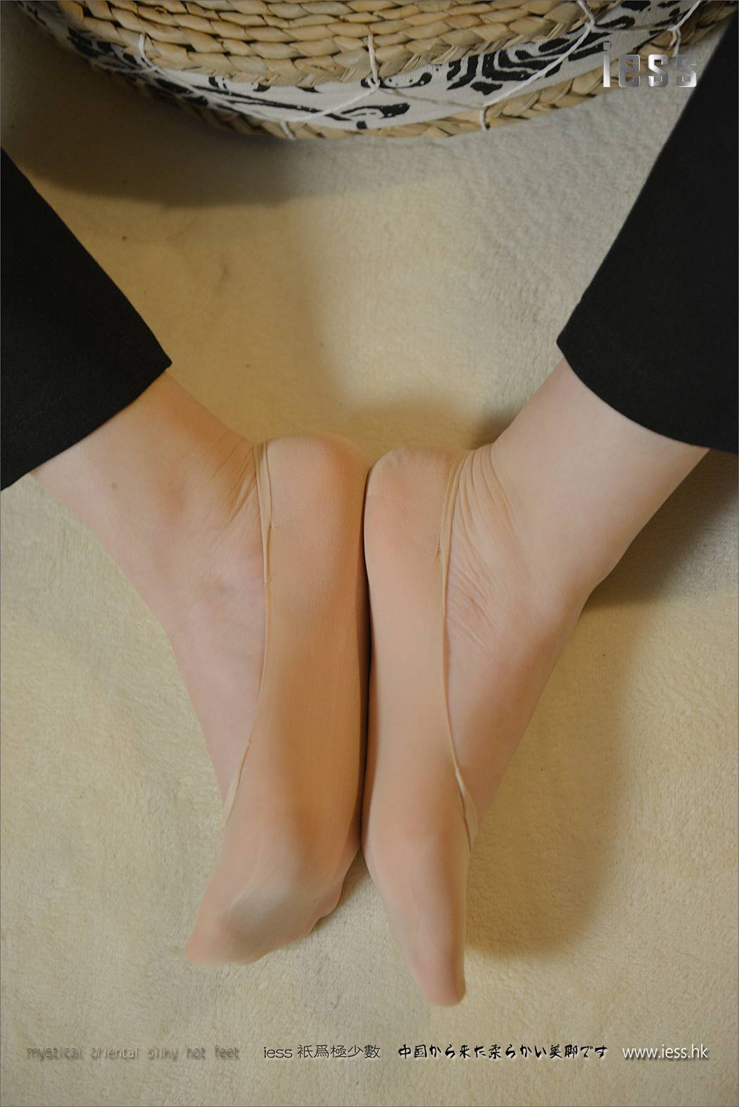 图片[77]-[IESS异思趣向] 2017.02.22 丝足便当077：《少女的足和上帝的船袜》小夕 在线浏览 – 速更版-美库