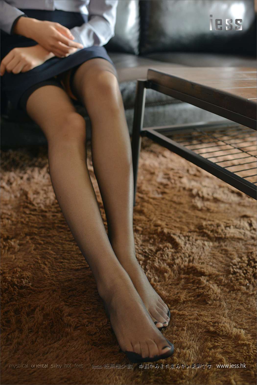 图片[57]-[IESS异思趣向] 2017.02.09 丝足便当072：《制服黑丝秀》小C 在线浏览 – 速更版-美库