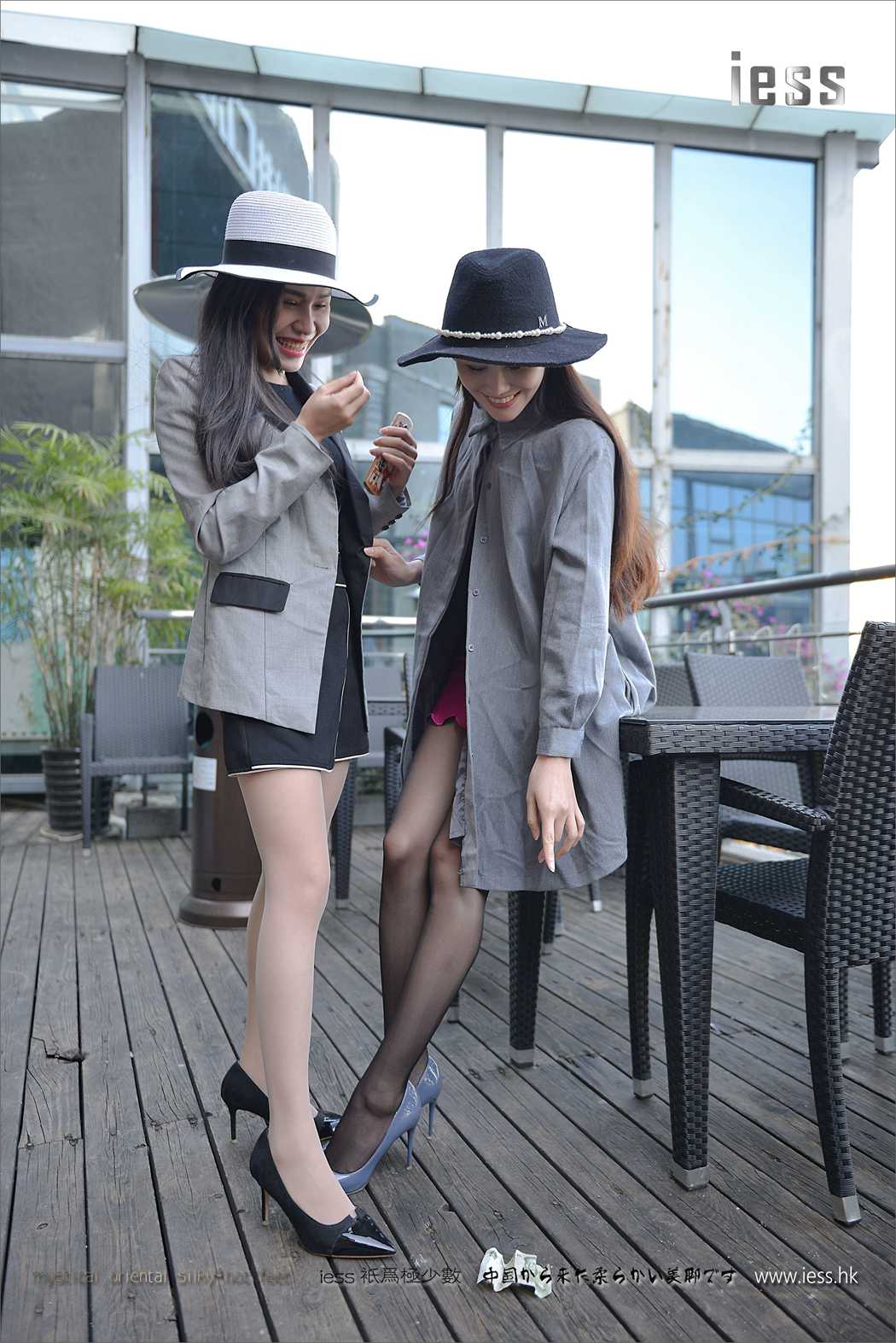 图片[46]-[IESS异思趣向] 2017.02.20 丝足便当076：《黑白双生花1》肚皮舞练聪聪和雪梨 在线浏览 – 速更版-美库