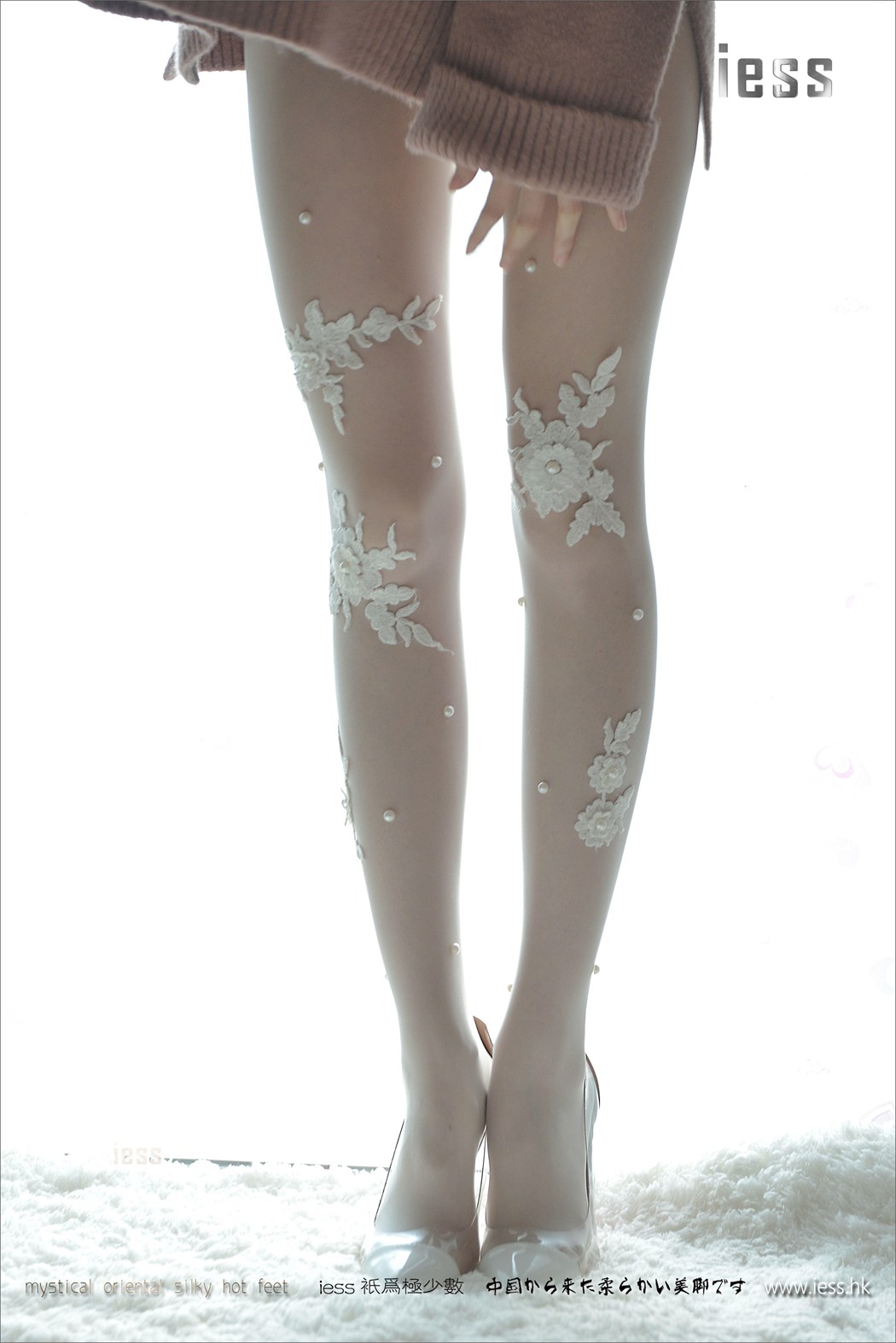 图片[7]-[IESS异思趣向] 2017.03.10 丝足便当083：《雪莲花》佳佳 在线浏览 – 速更版-美库