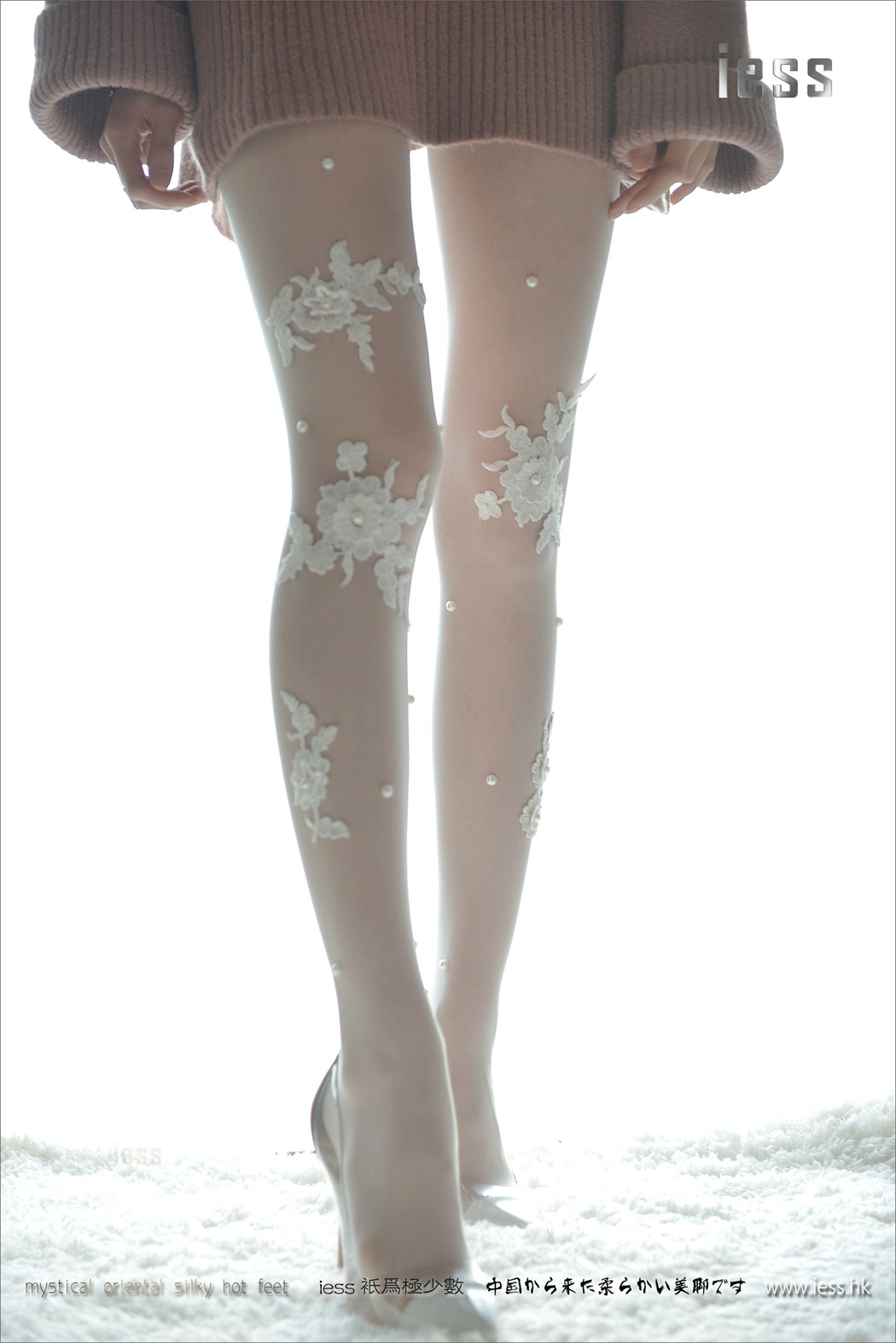图片[28]-[IESS异思趣向] 2017.03.10 丝足便当083：《雪莲花》佳佳 在线浏览 – 速更版-美库