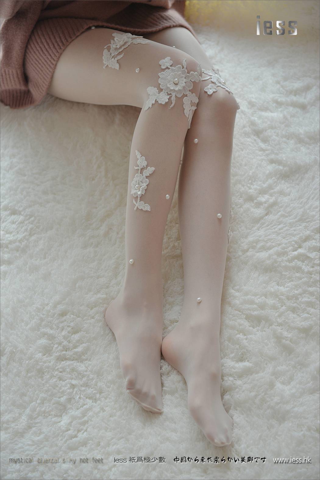 图片[26]-[IESS异思趣向] 2017.03.10 丝足便当083：《雪莲花》佳佳 在线浏览 – 速更版-美库