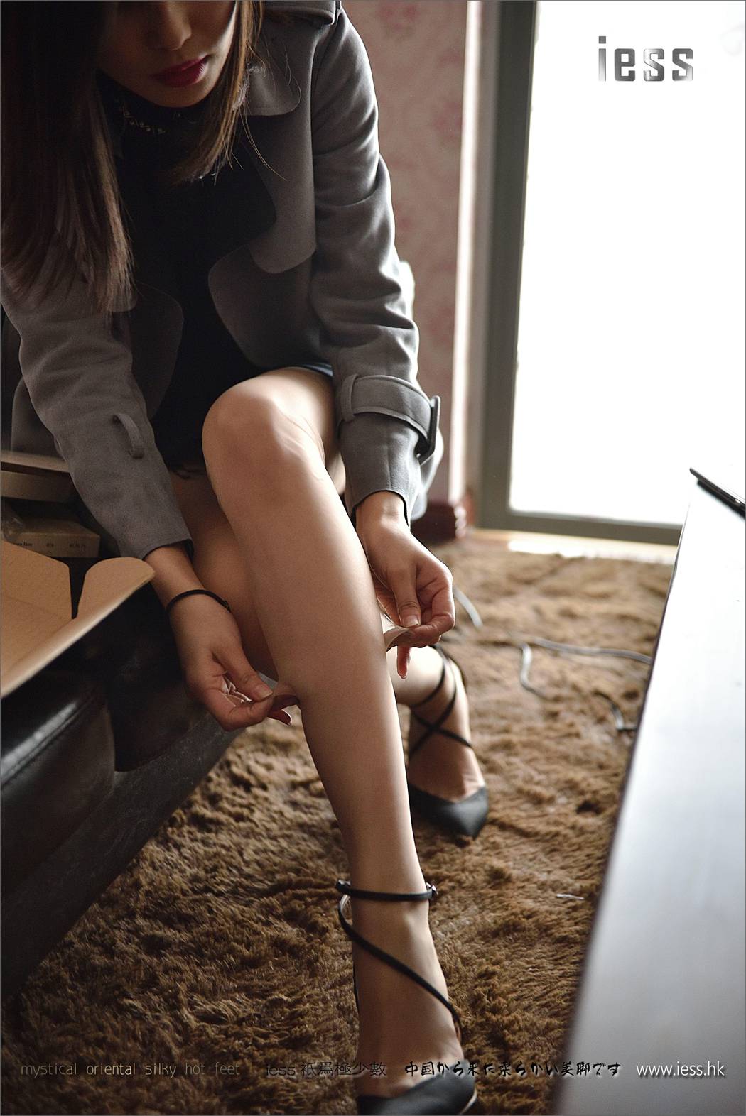 图片[18]-[IESS异思趣向] 2017.03.14 丝足便当085：《公子与她的丝袜实验室》公子 在线浏览 – 速更版-美库