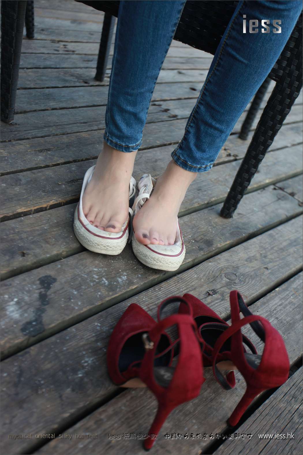 图片[8]-[IESS异思趣向] 2017.04.17 丝足便当102：《仙女牌牛仔裤与高跟肉丝》佳爷 在线浏览 – 速更版-美库
