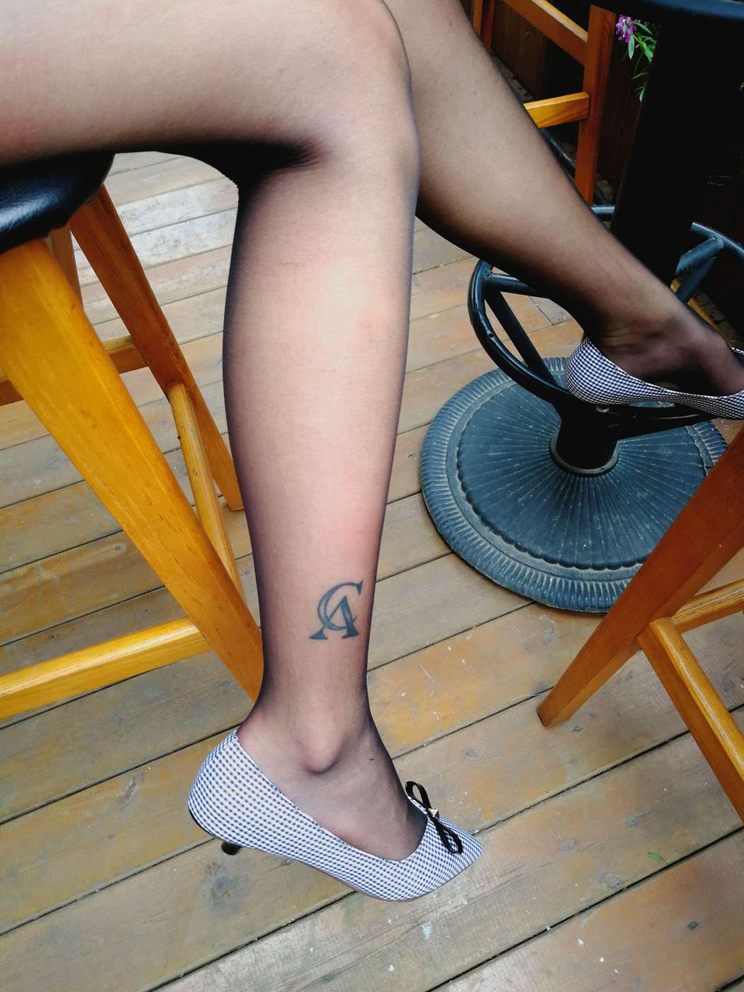 图片[75]-[IESS异思趣向] 2017.04.28 丝足便当110：《户外黑丝平底鞋》潇潇 在线浏览 – 速更版-美库