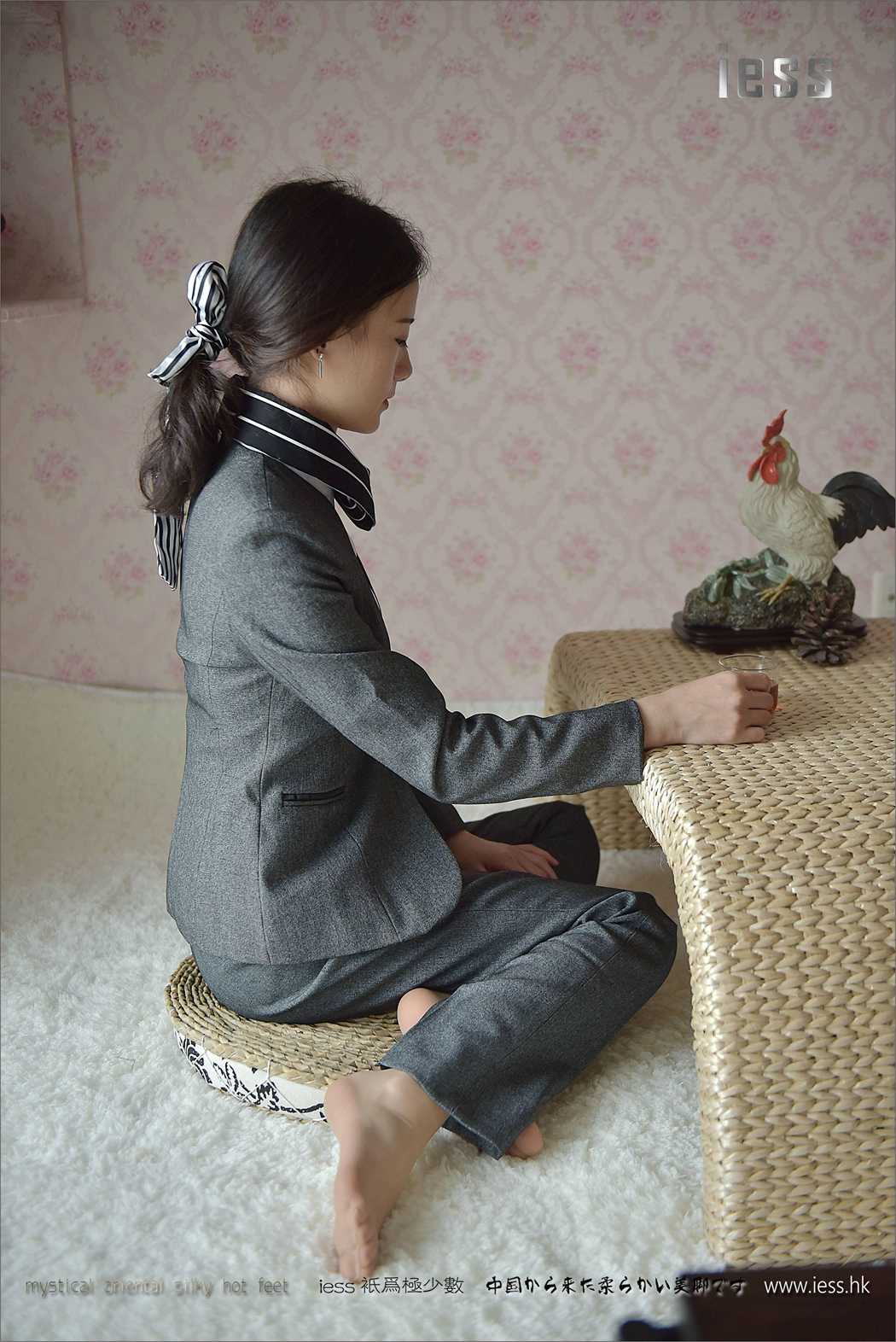 图片[77]-[IESS异思趣向] 2017.05.05 丝足便当114：《小六的长裤短丝》小六 在线浏览 – 速更版-美库