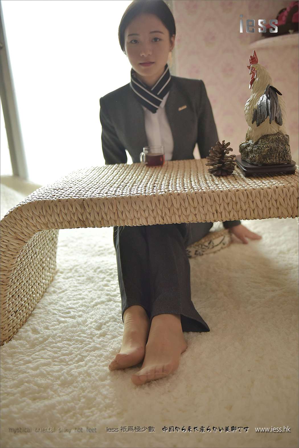 图片[14]-[IESS异思趣向] 2017.05.05 丝足便当114：《小六的长裤短丝》小六 在线浏览 – 速更版-美库