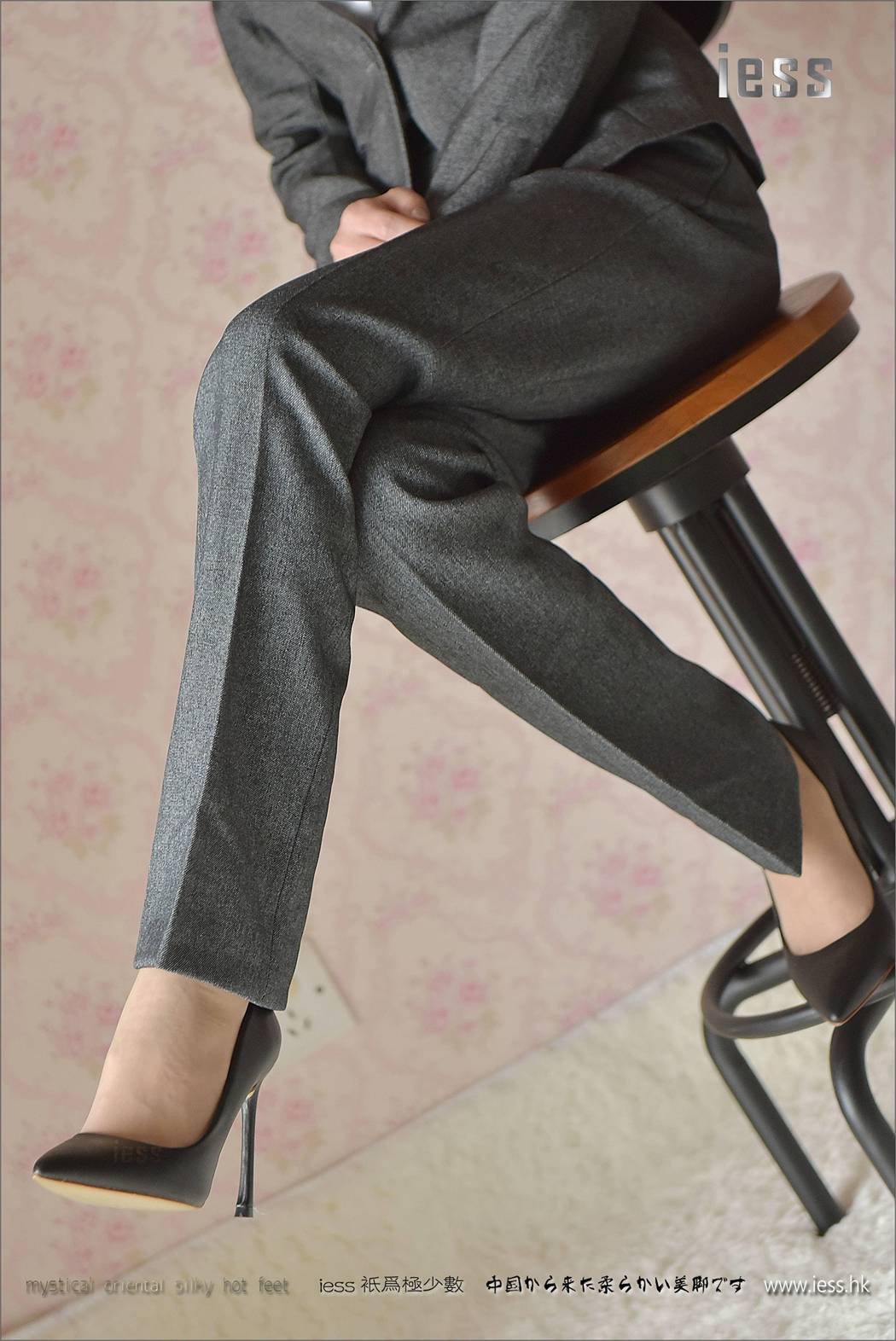 图片[9]-[IESS异思趣向] 2017.05.05 丝足便当114：《小六的长裤短丝》小六 在线浏览 – 速更版-美库