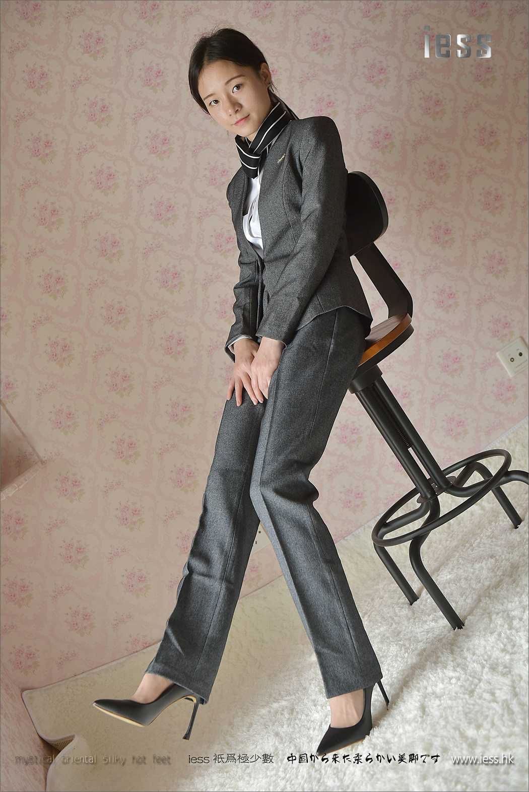 图片[42]-[IESS异思趣向] 2017.05.05 丝足便当114：《小六的长裤短丝》小六 在线浏览 – 速更版-美库