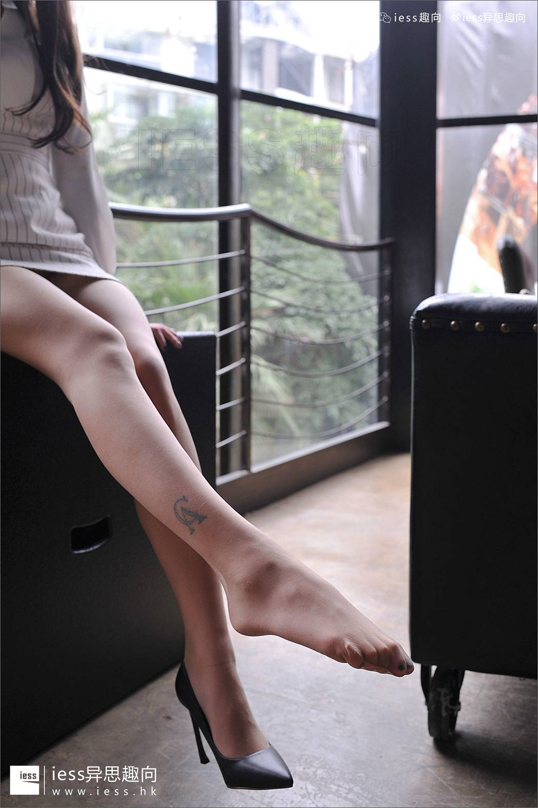 图片[34]-[IESS异思趣向] 2017.07.10 丝足便当119：《黑丝女神的肉丝秀》潇潇 在线浏览 – 速更版-美库