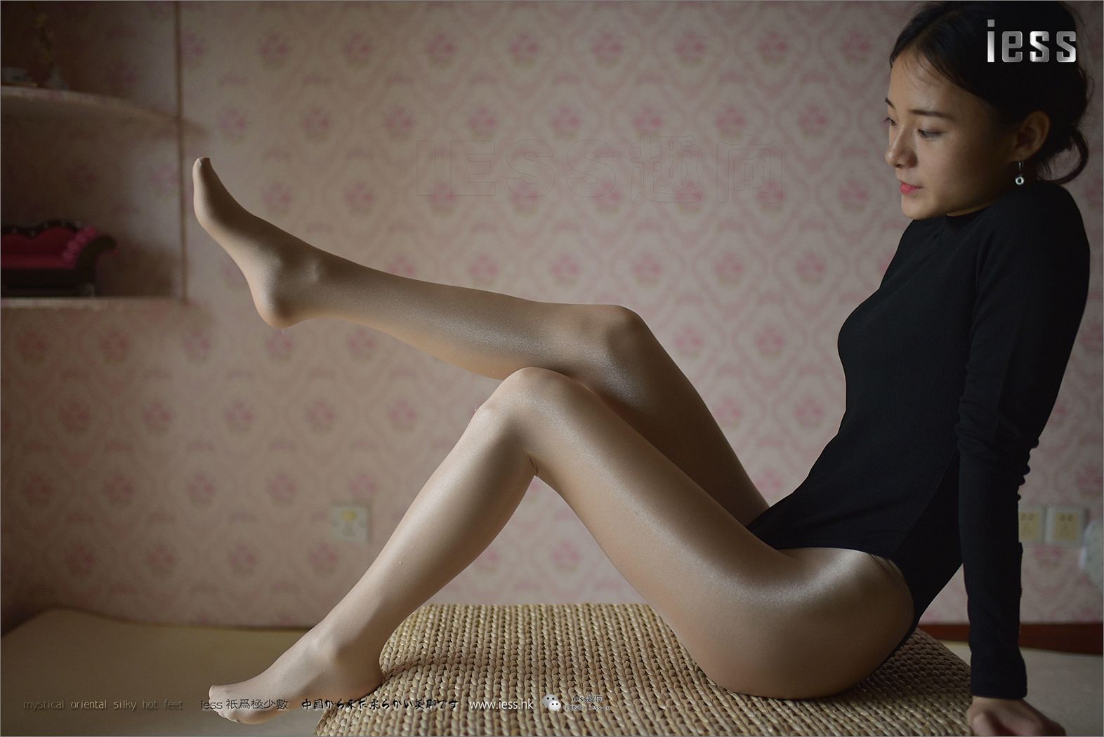 图片[55]-[IESS异思趣向] 2017.07.11 丝足便当120：《舍宾丝袜来了（2）》小六 在线浏览 – 速更版-美库