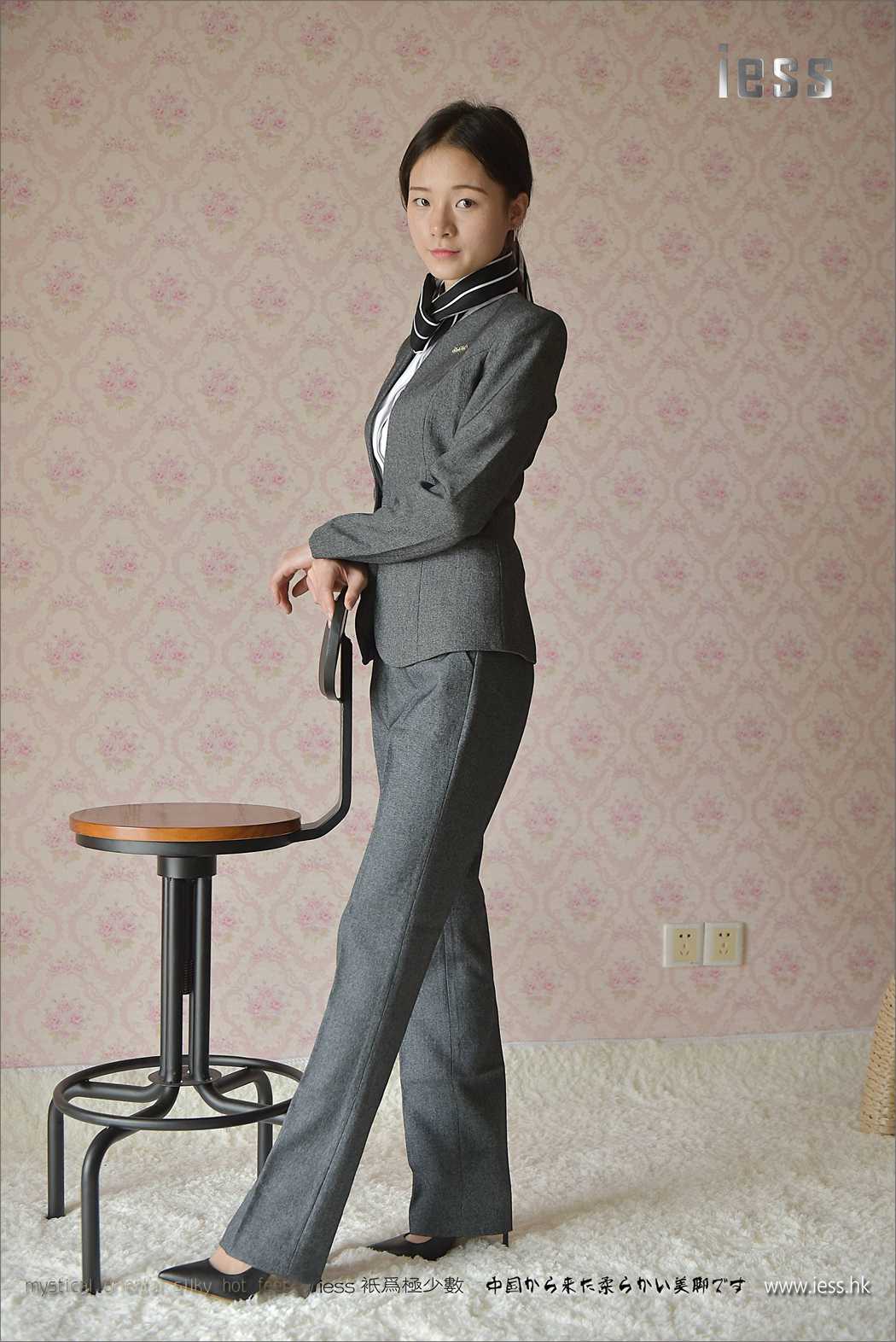 图片[15]-[IESS异思趣向] 2017.05.05 丝足便当114：《小六的长裤短丝》小六 在线浏览 – 速更版-美库