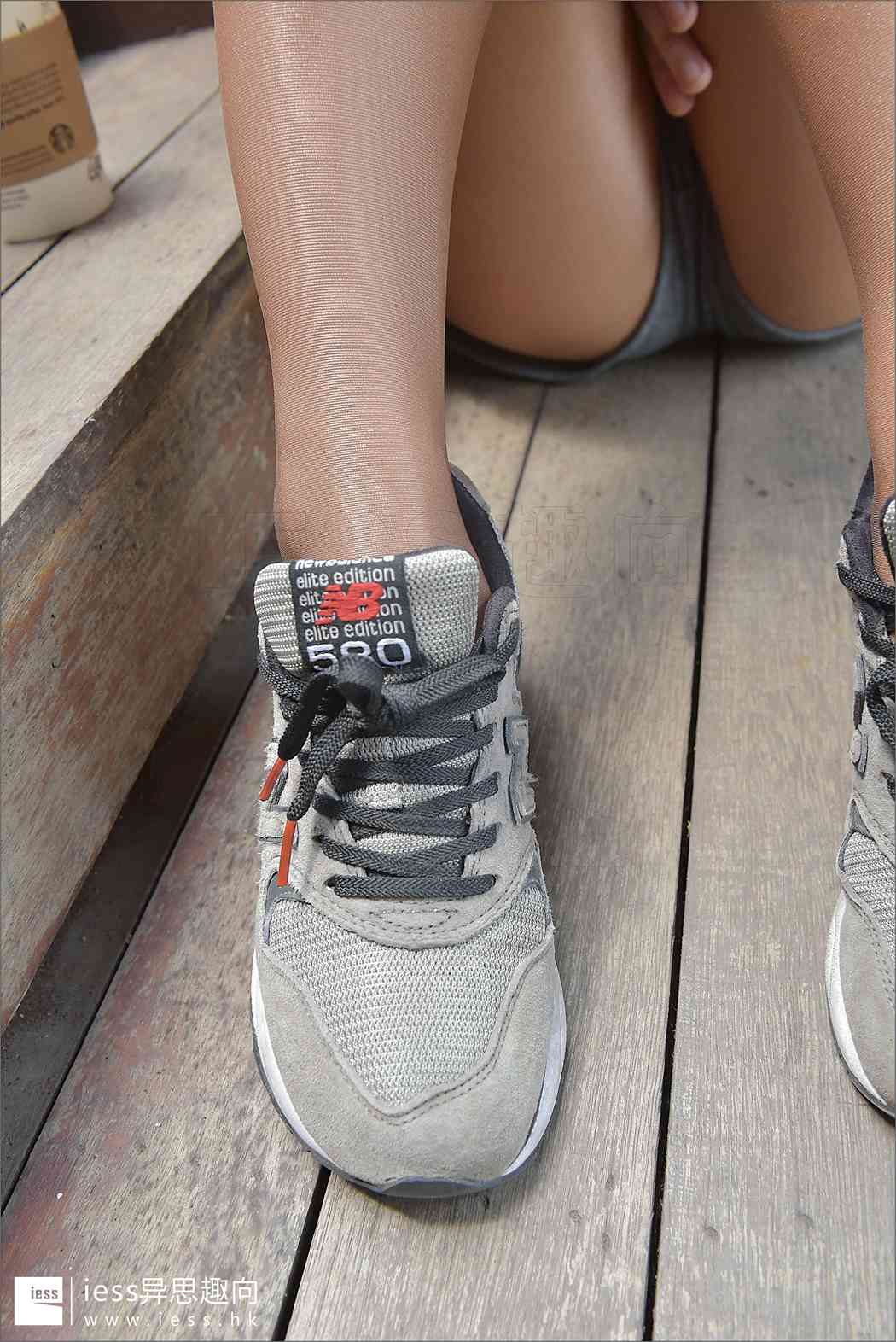 图片[11]-[IESS异思趣向] 2017.07.18 丝足便当121：《我的私教和她的油亮丝袜2》赵老师 在线浏览 – 速更版-美库