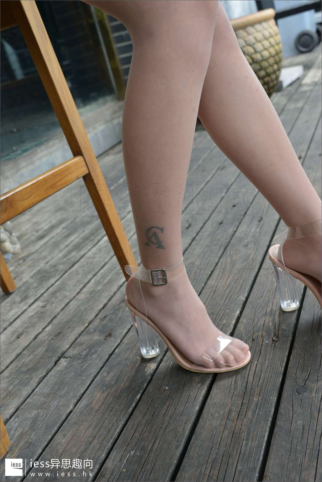 图片[27]-[IESS异思趣向] 2017.08.05 丝足便当129：《不看花臂，看大腿》潇潇 在线浏览 – 速更版-美库